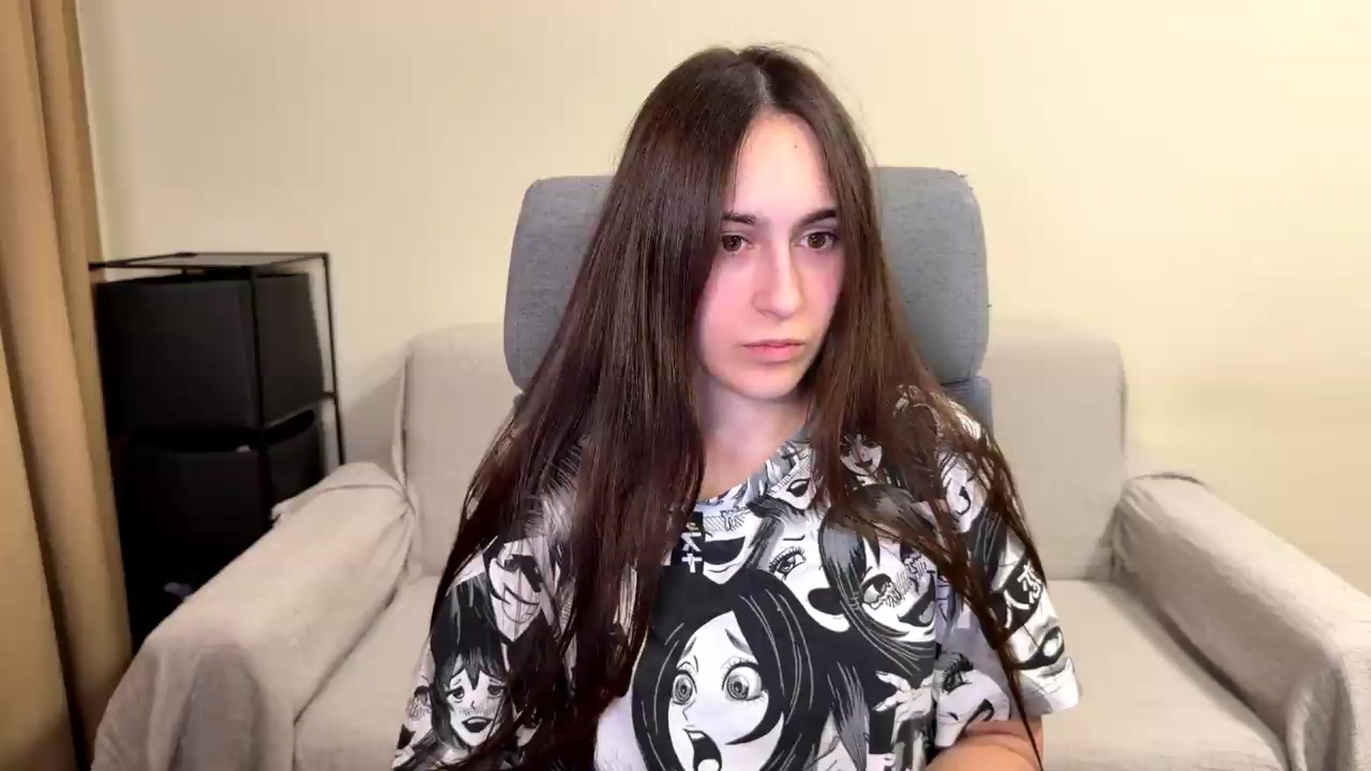 Gallery image thumbnail from ulohu's myfreecams stream on, 06/07/2026, 23:44 image 7 of 20