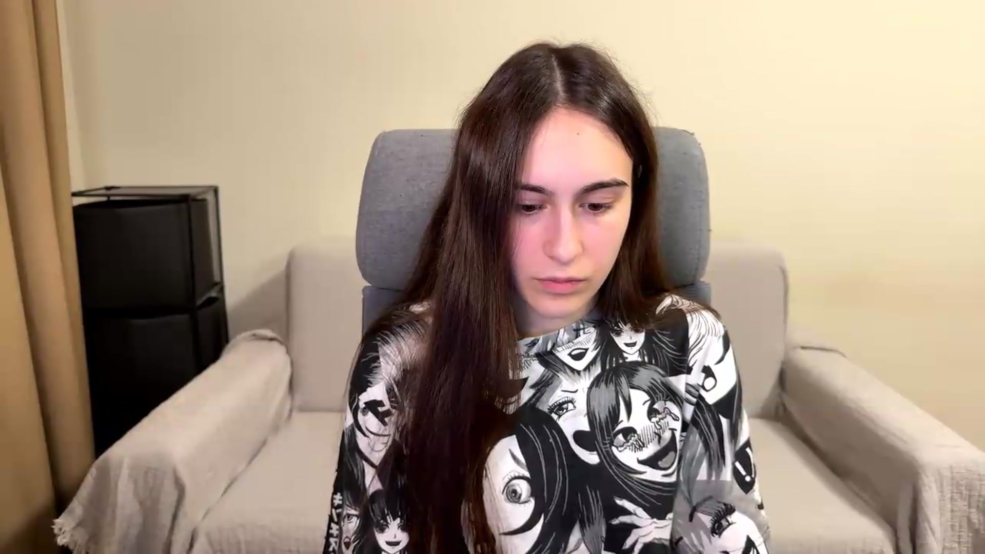 Gallery image thumbnail from ulohu's myfreecams stream on, 06/08/2026, 21:00 image 7 of 20