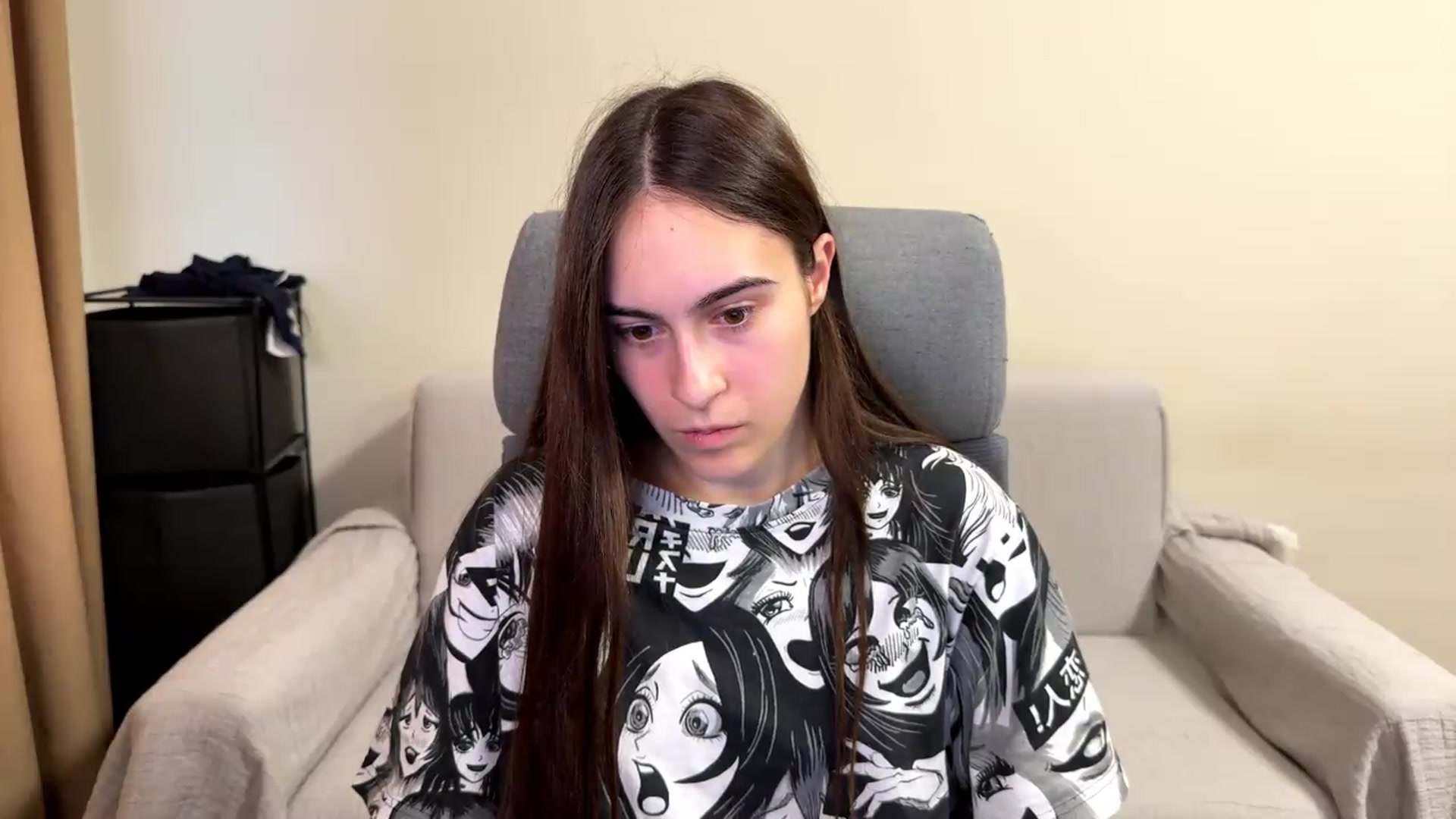 Gallery image thumbnail from ulohu's myfreecams stream on, 06/11/2026, 02:10 image 11 of 20
