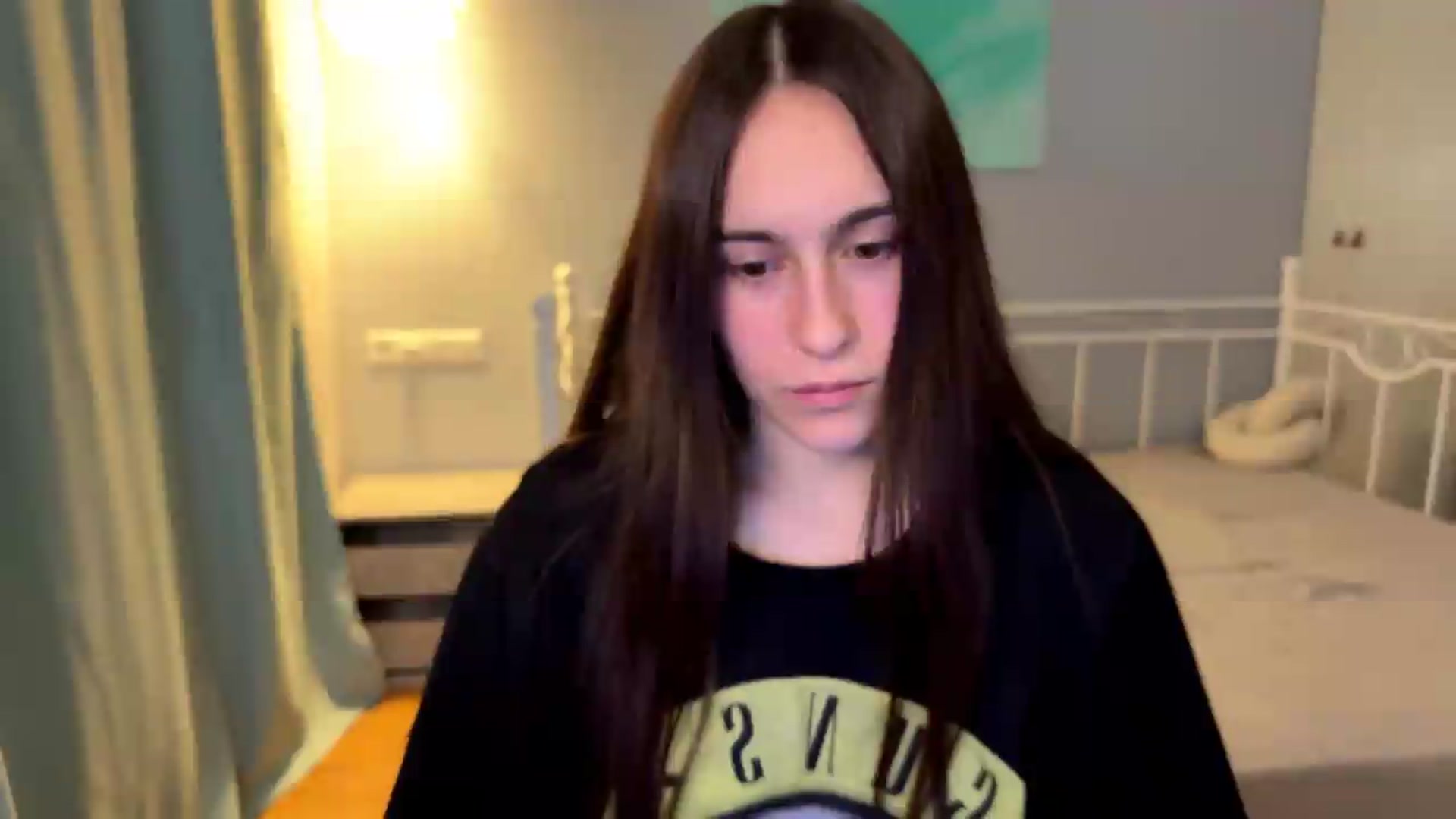 Gallery image thumbnail from ulohu's myfreecams stream on, 06/23/2026, 21:41 image 14 of 20