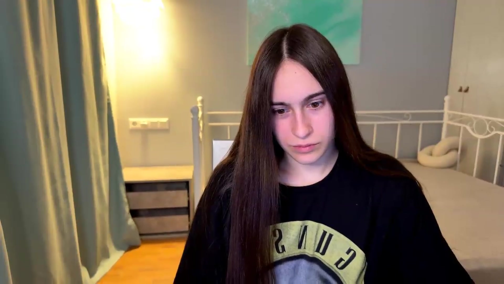 Gallery image thumbnail from ulohu's myfreecams stream on, 06/27/2026, 23:30 image 20 of 20