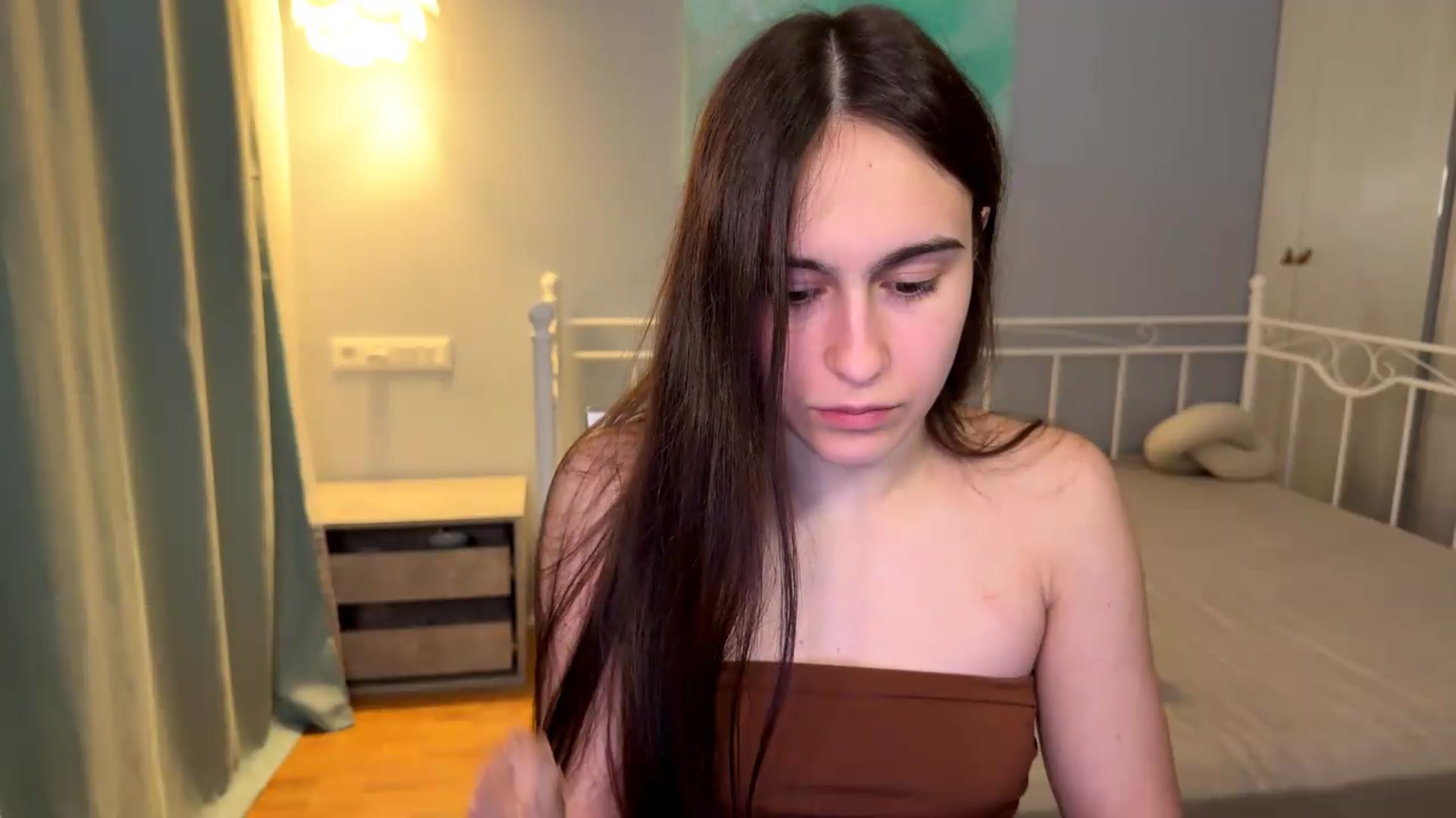 Gallery image thumbnail from ulohu's myfreecams stream on, 07/02/2026, 22:50 image 20 of 20