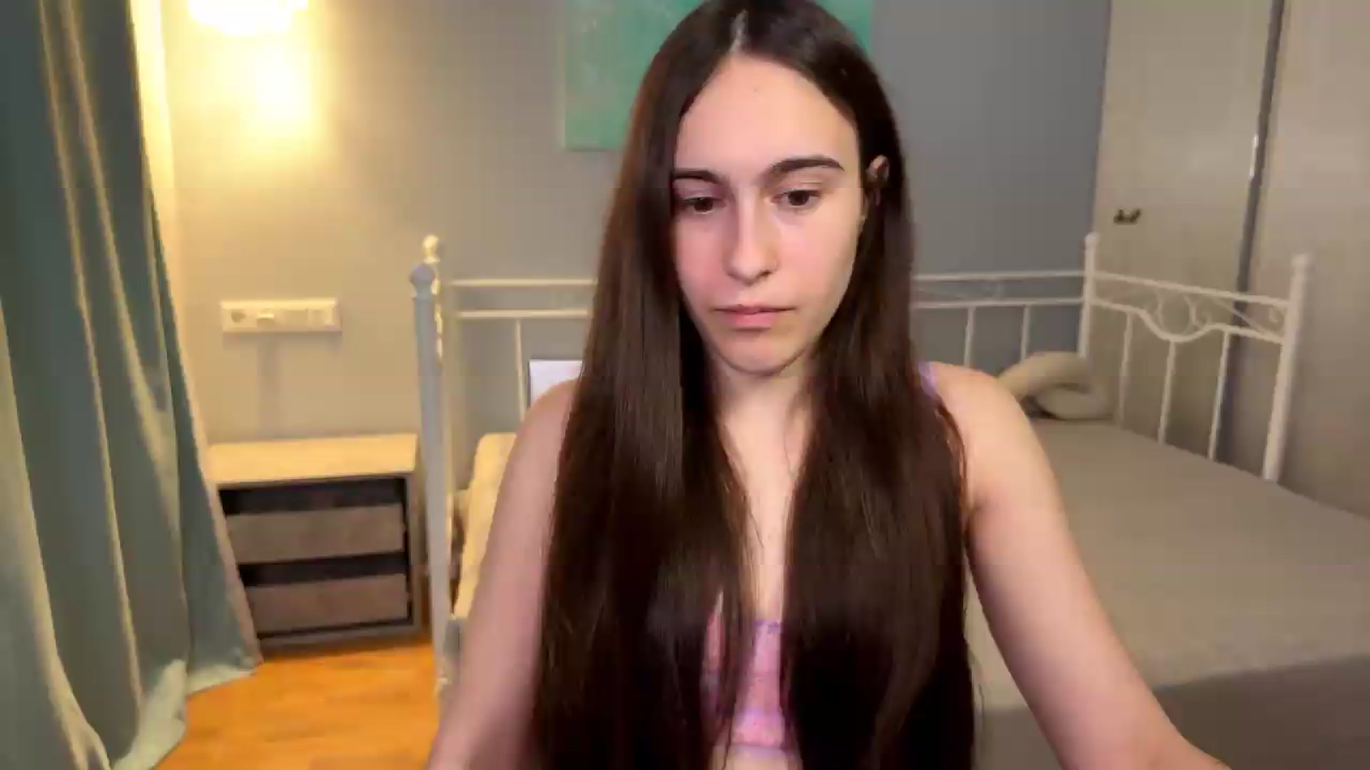 Gallery image thumbnail from ulohu's myfreecams stream on, 07/03/2026, 22:08 image 10 of 20