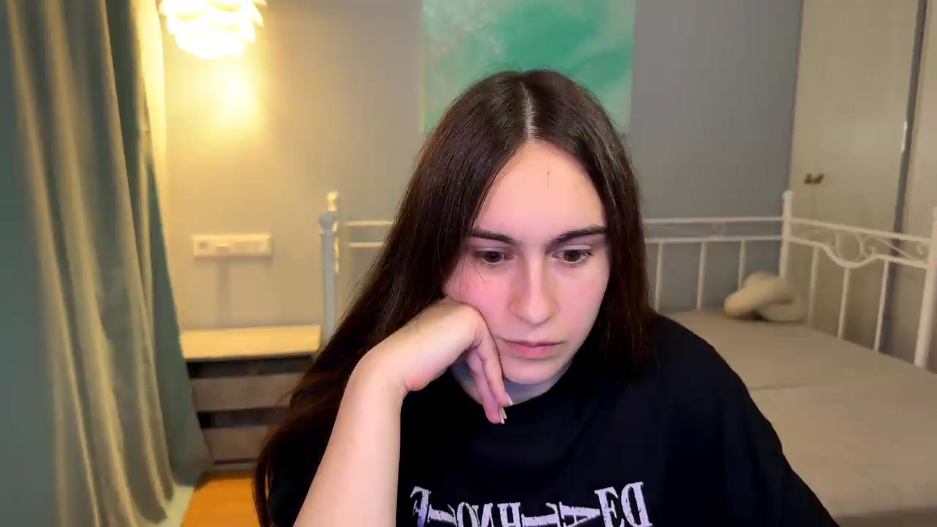 Gallery image thumbnail from ulohu's myfreecams stream on, 07/05/2026, 20:46 image 2 of 20