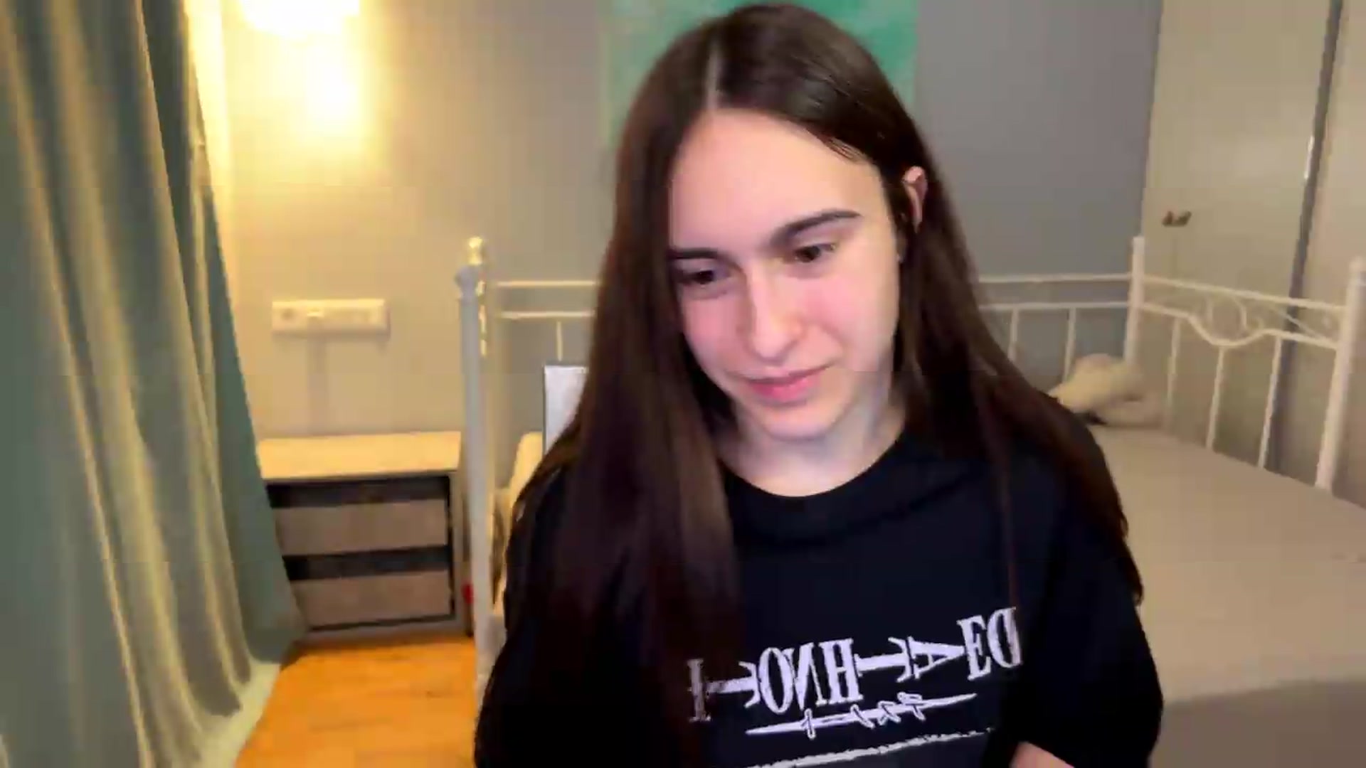 Gallery image thumbnail from ulohu's myfreecams stream on, 07/06/2026, 24:11 image 9 of 20