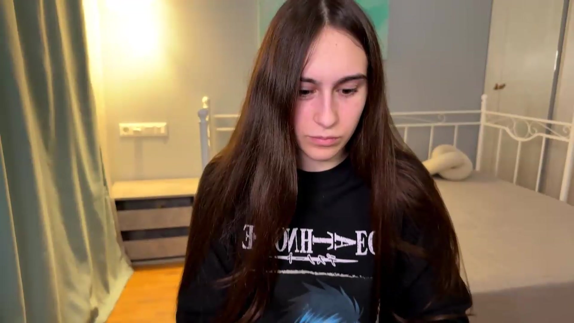 Gallery image thumbnail from ulohu's myfreecams stream on, 07/07/2026, 19:38 image 16 of 20
