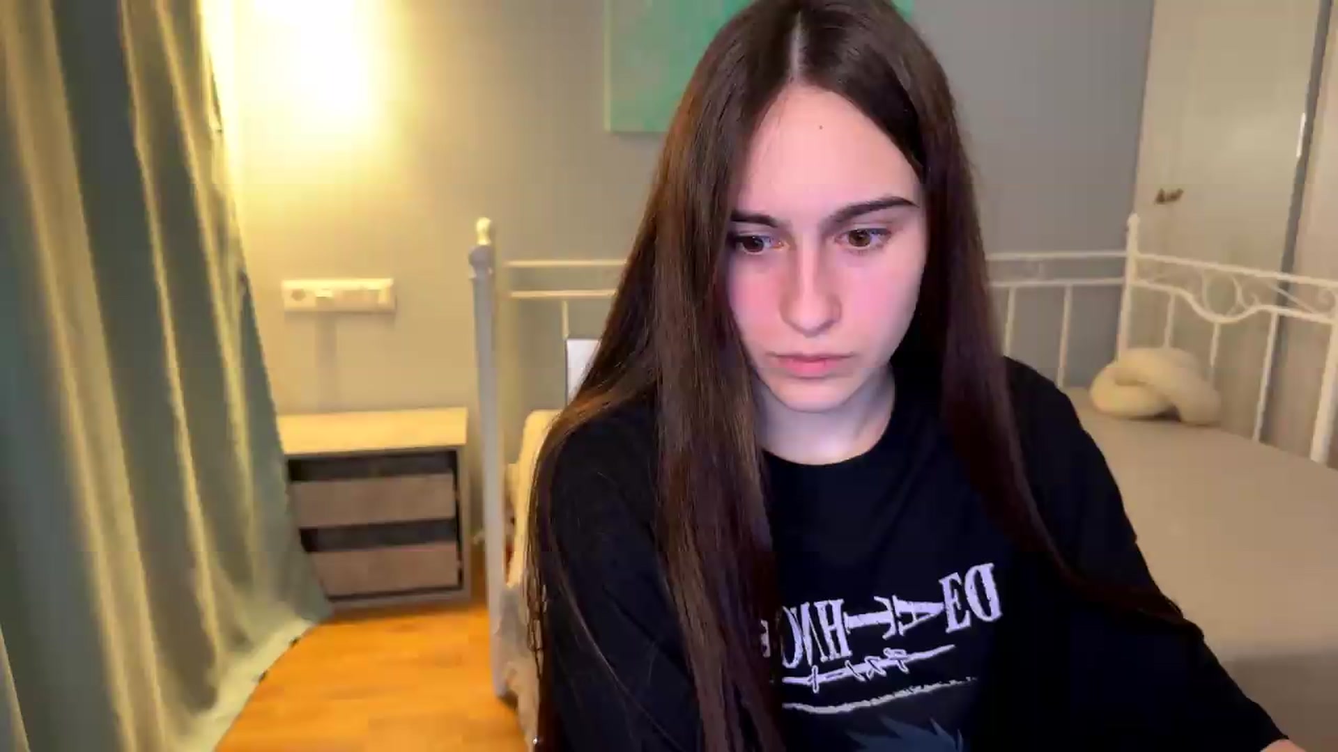 Gallery image thumbnail from ulohu's myfreecams stream on, 07/08/2026, 20:30 image 19 of 20