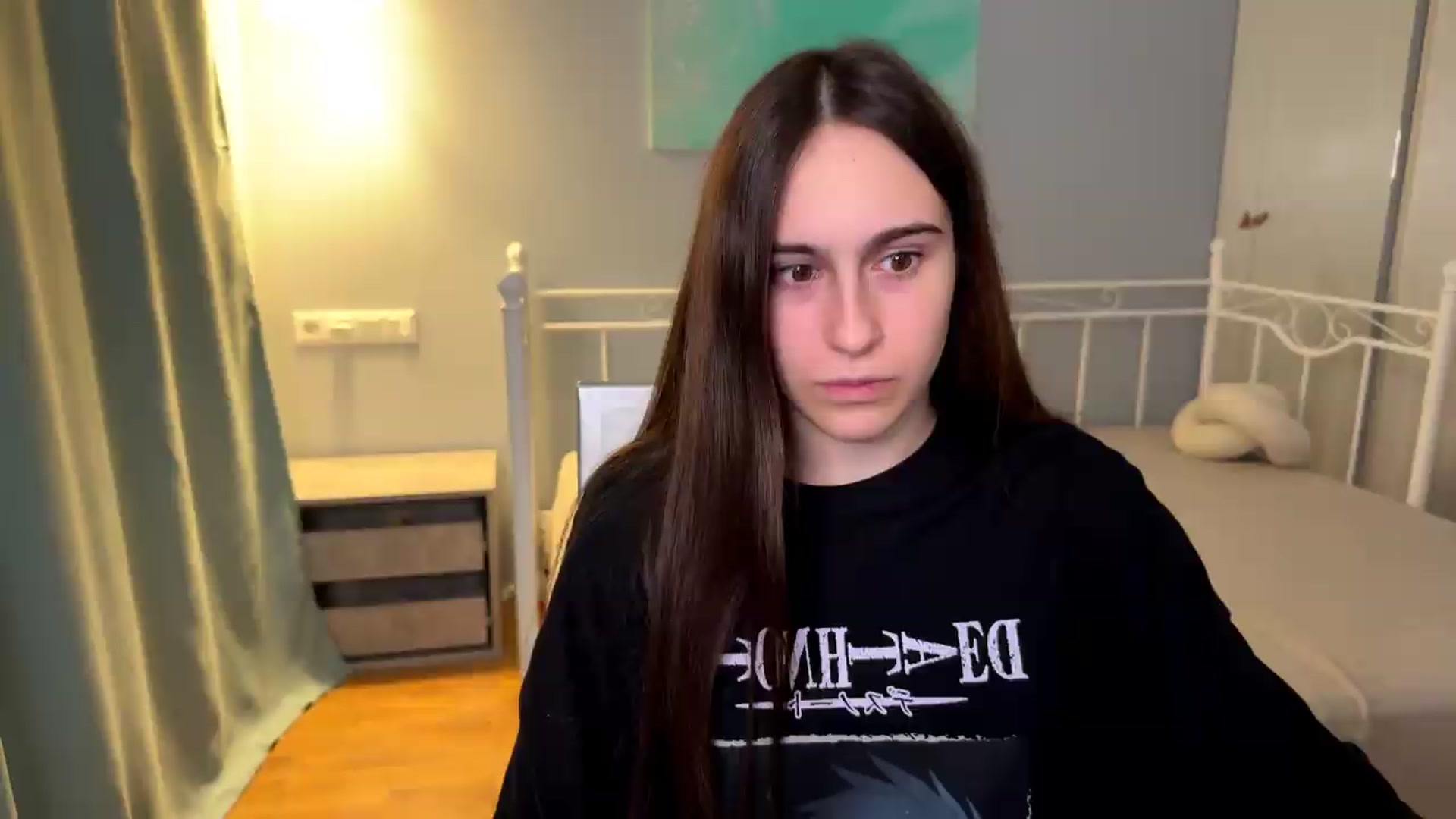 Gallery image thumbnail from ulohu's myfreecams stream on, 07/09/2026, 01:10 image 7 of 20