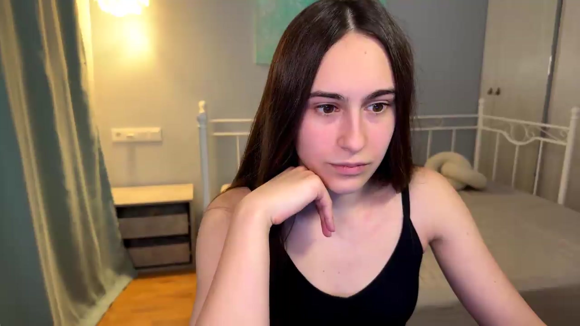 Gallery image thumbnail from ulohu's myfreecams stream on, 07/11/2026, 20:16 image 10 of 20