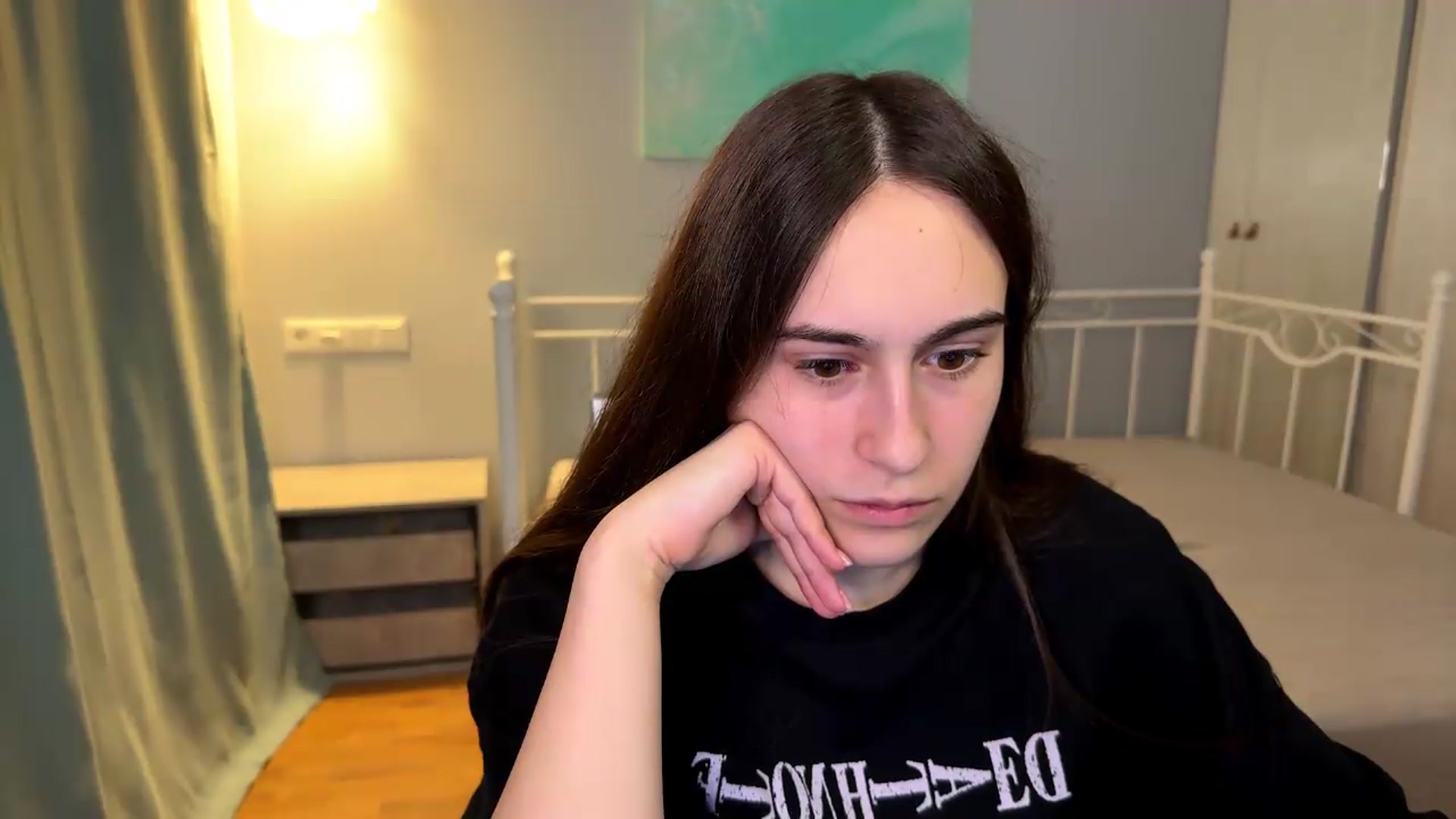 Gallery image thumbnail from ulohu's myfreecams stream on, 07/14/2026, 01:23 image 17 of 20