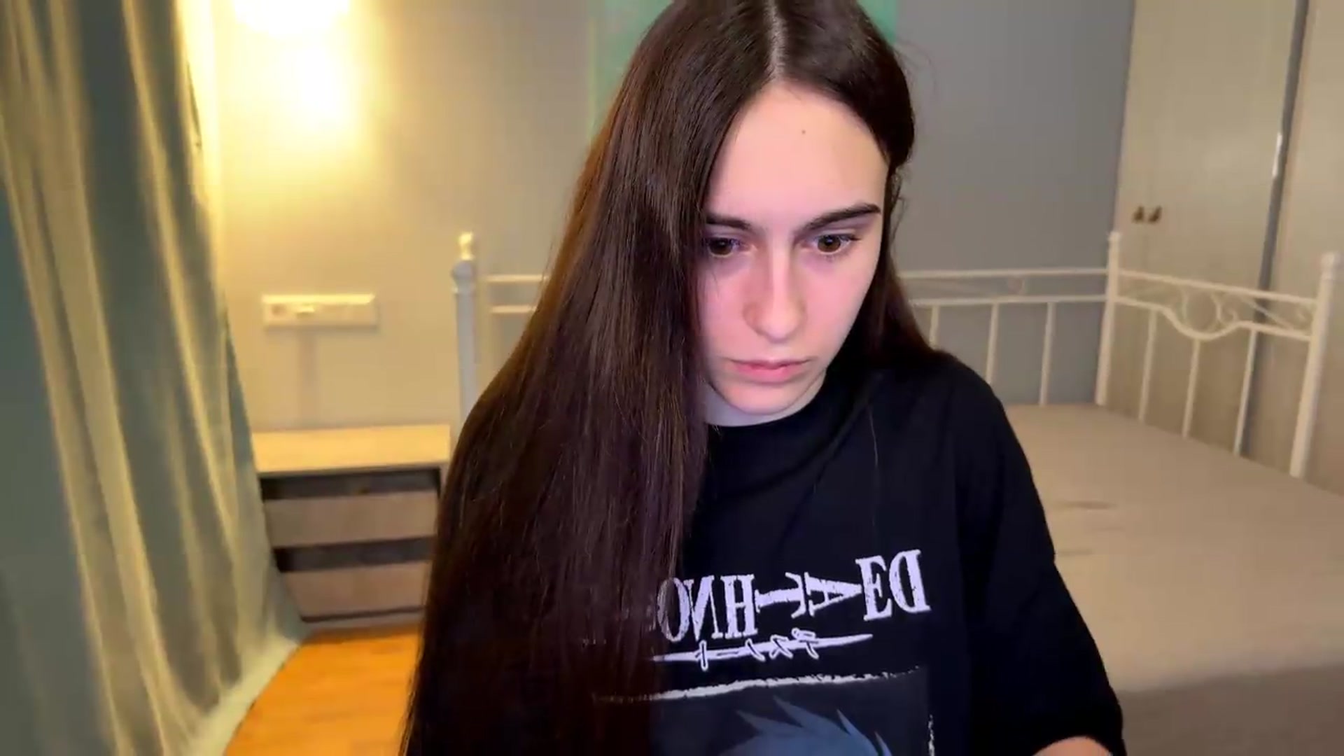 Gallery image thumbnail from ulohu's myfreecams stream on, 07/14/2026, 01:23 image 11 of 20