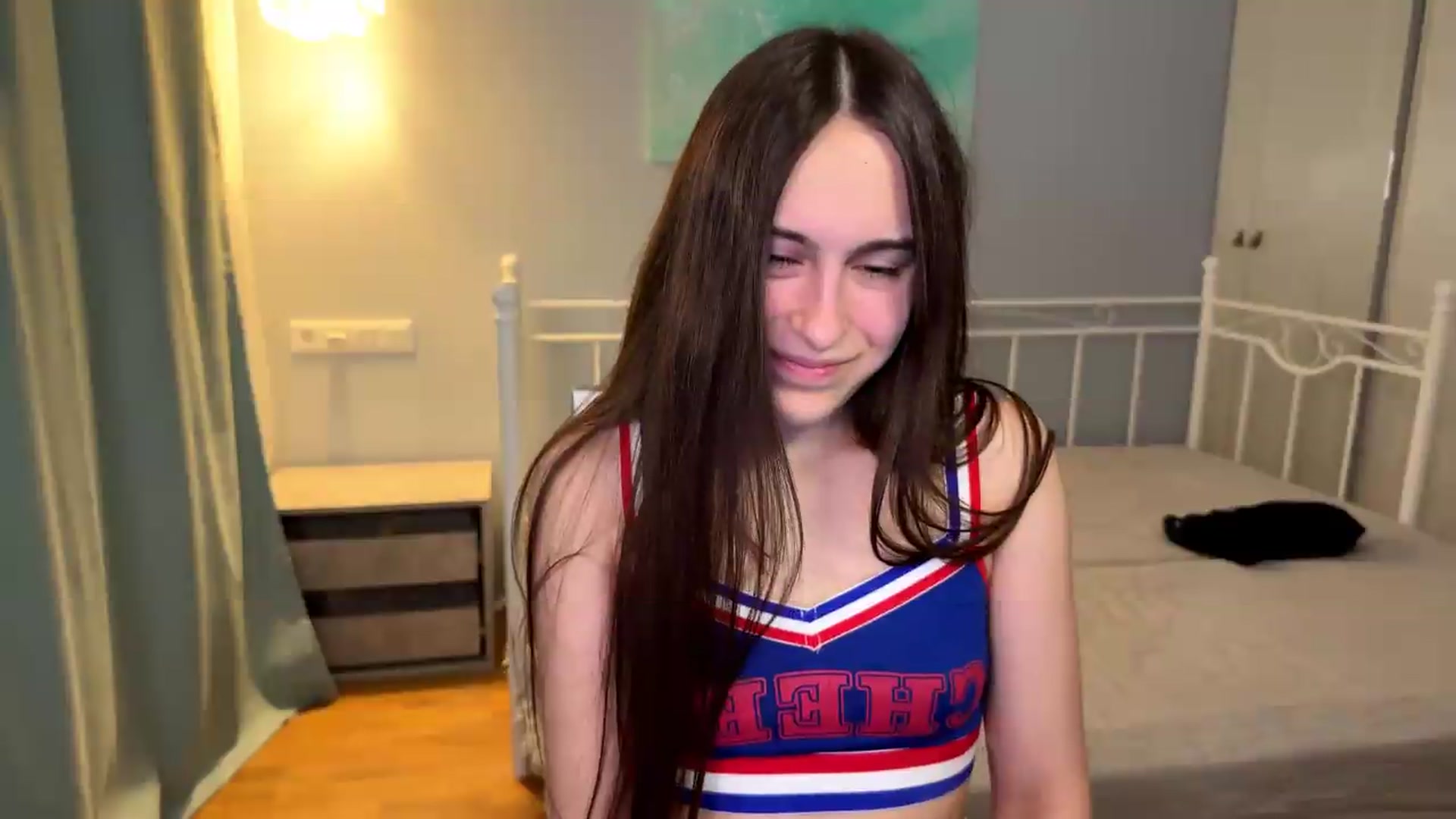 Gallery image thumbnail from ulohu's myfreecams stream on, 07/17/2026, 04:06 image 19 of 20