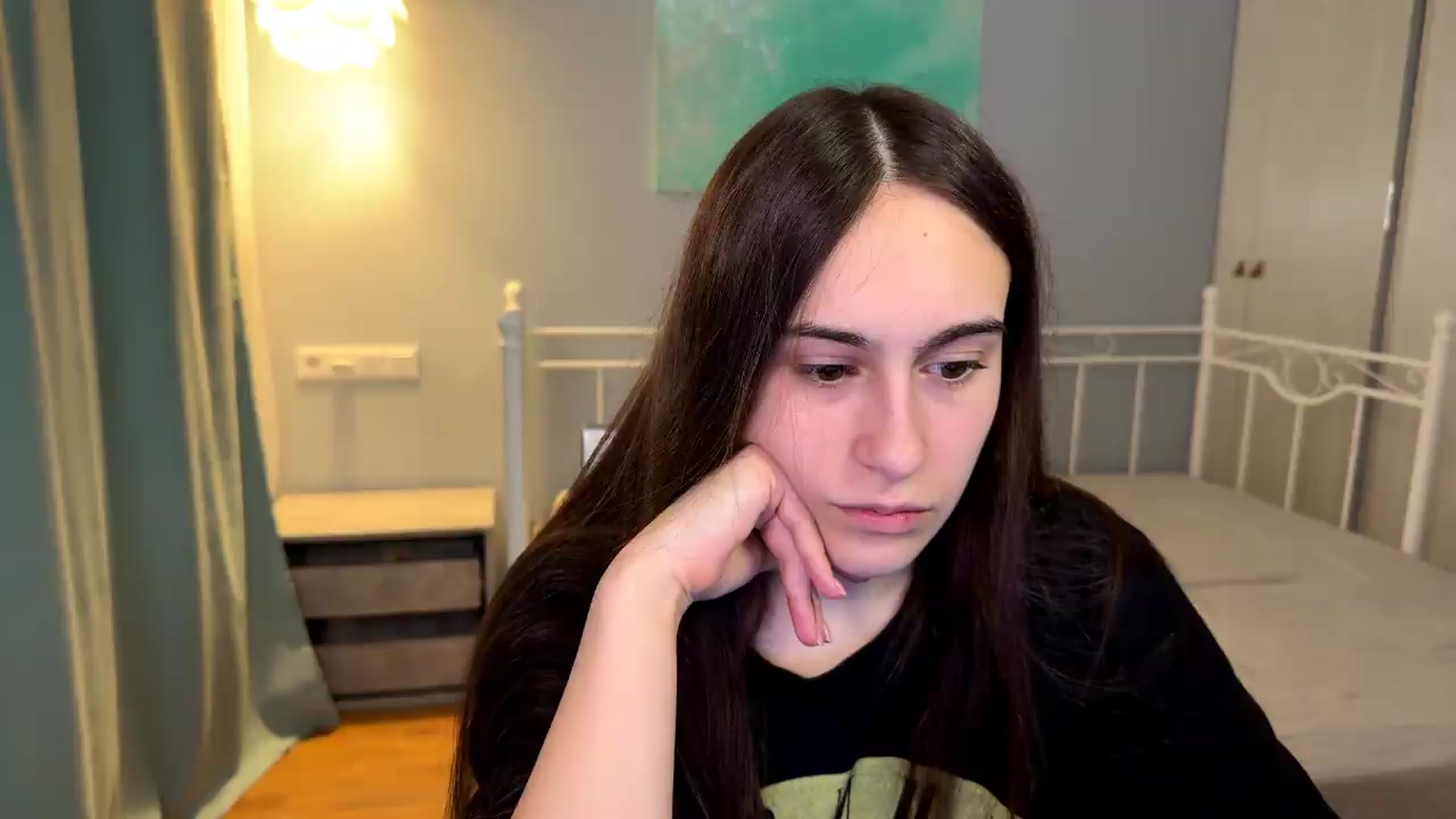 Gallery image thumbnail from ulohu's myfreecams stream on, 07/17/2026, 09:41 image 3 of 20