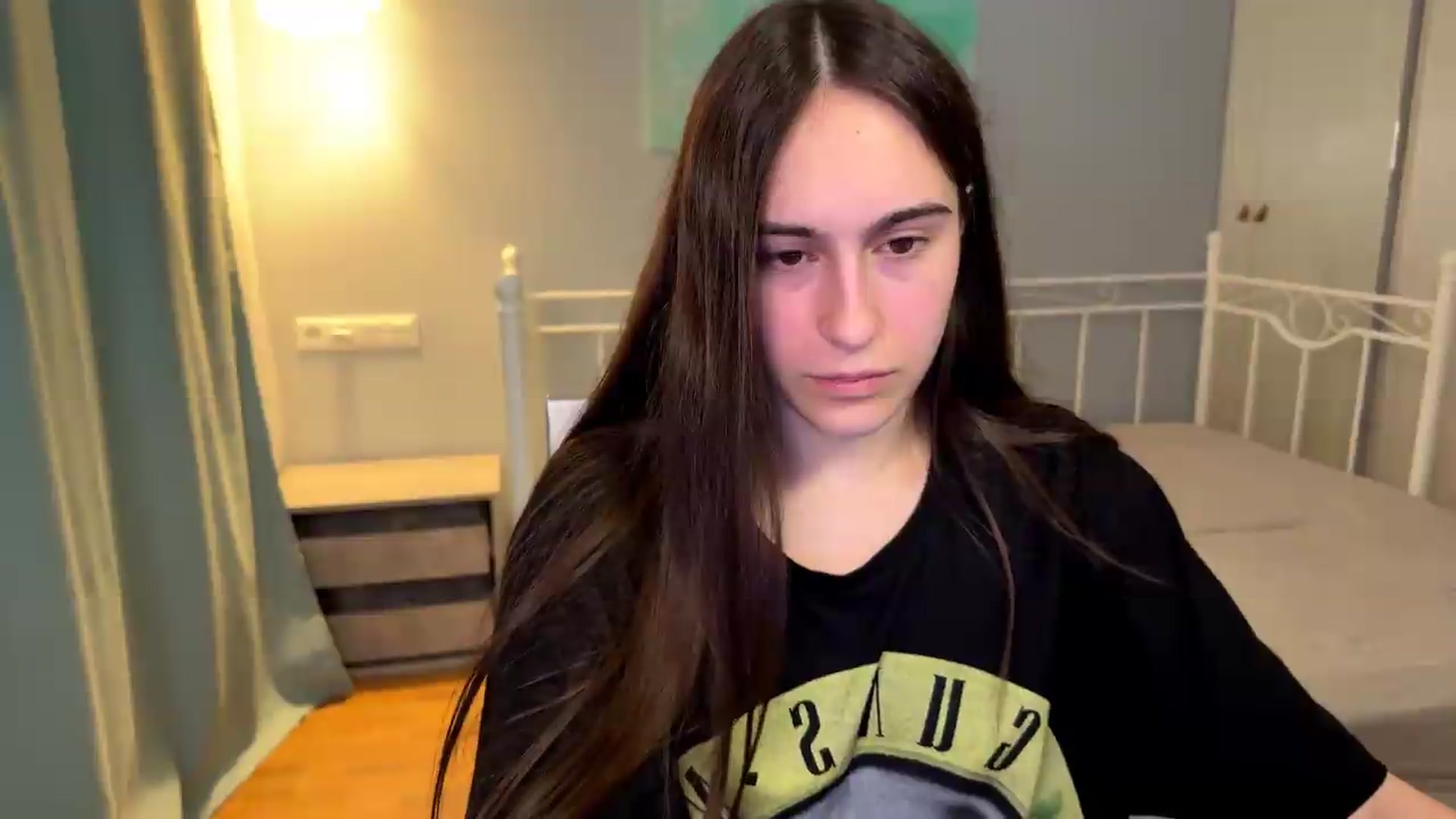 Gallery image thumbnail from ulohu's myfreecams stream on, 07/17/2026, 10:12 image 13 of 20