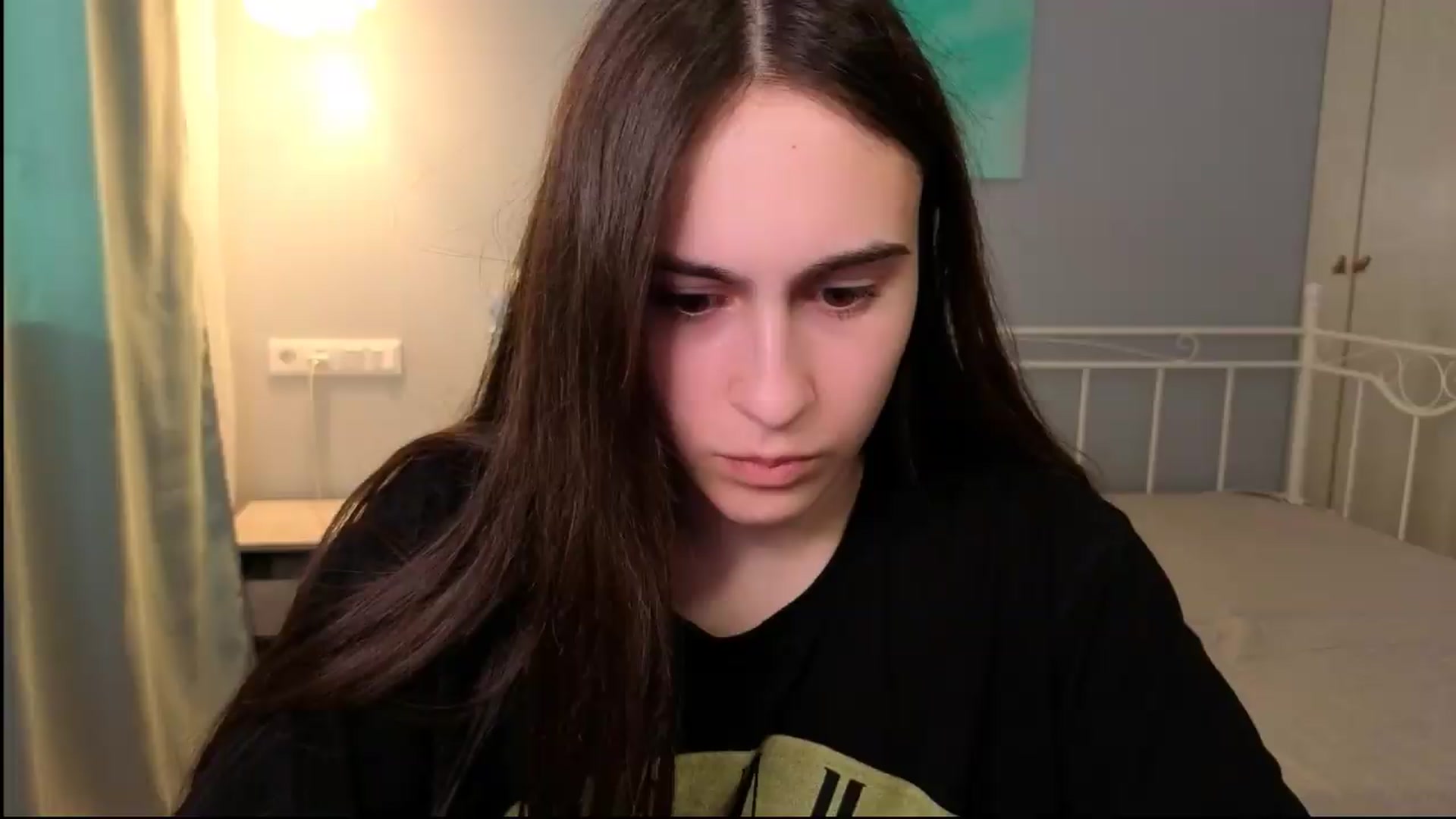 Gallery image thumbnail from ulohu's myfreecams stream on, 07/20/2026, 15:34 image 3 of 20