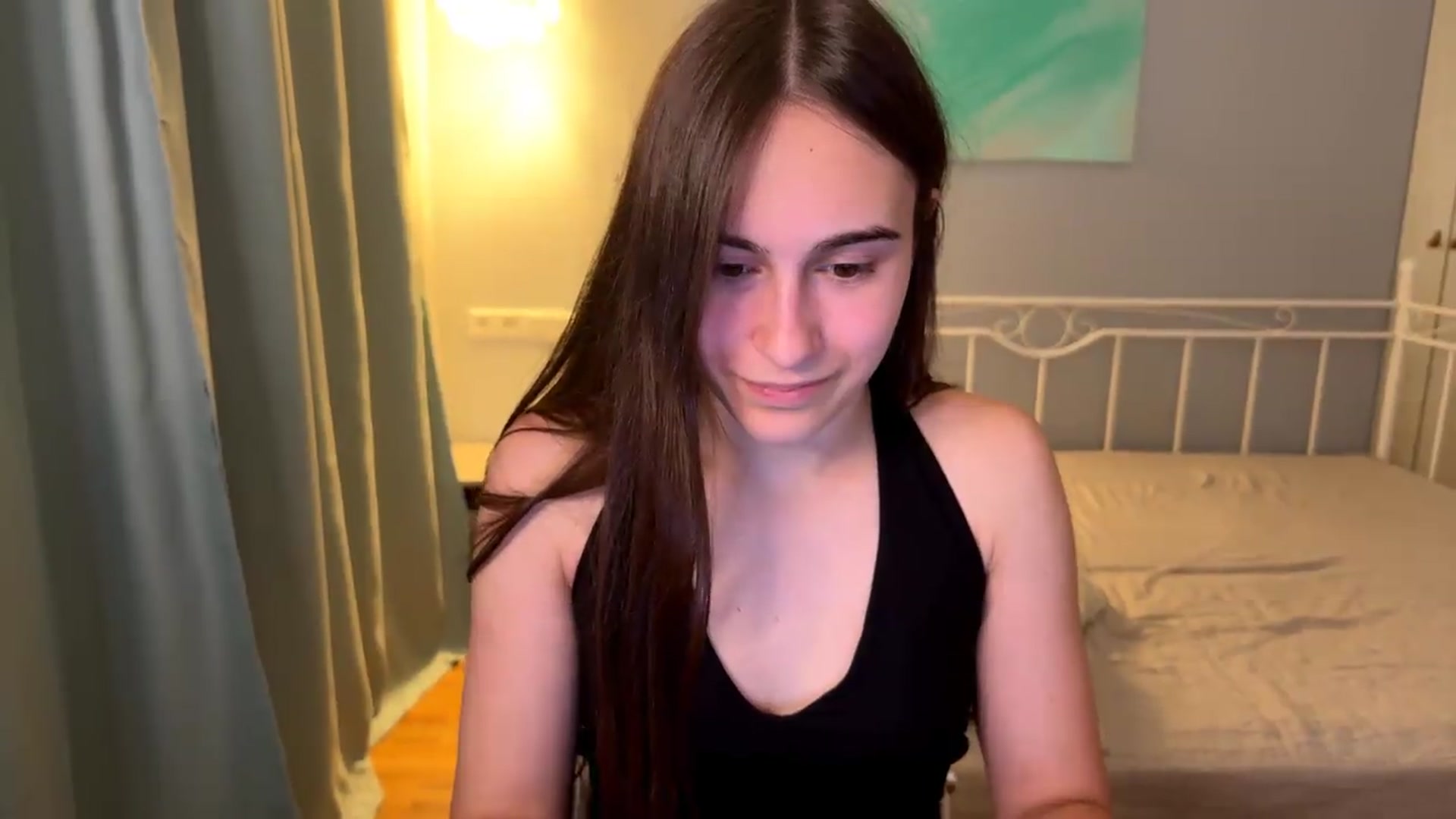 Gallery image thumbnail from ulohu's myfreecams stream on, 08/11/2026, 23:38 image 12 of 20