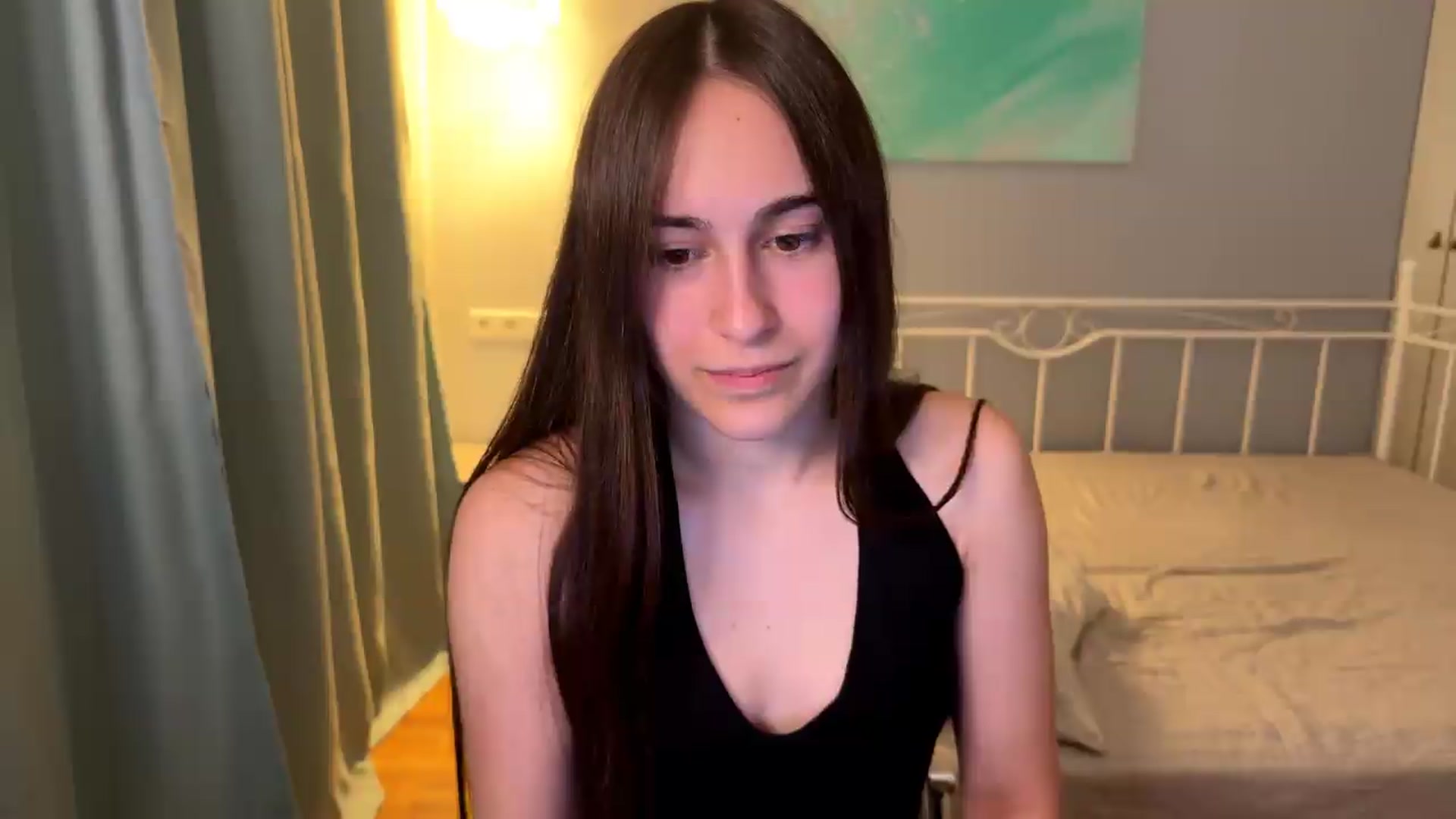Gallery image thumbnail from ulohu's myfreecams stream on, 08/11/2026, 23:38 image 2 of 20