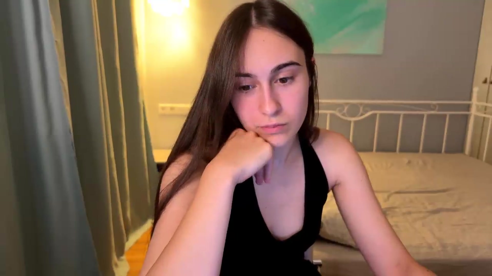 Gallery image thumbnail from ulohu's myfreecams stream on, 08/11/2026, 23:38 image 20 of 20