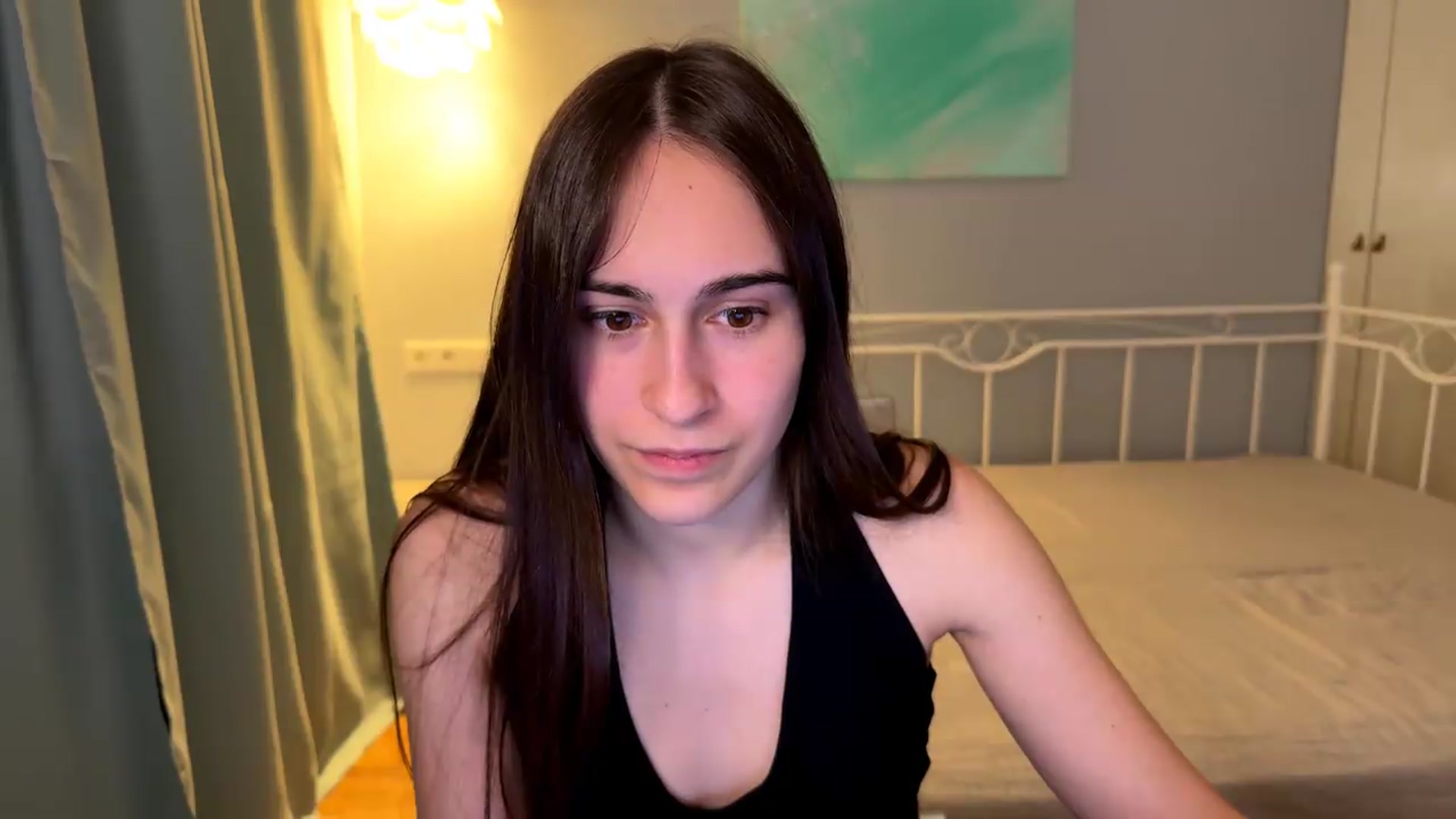 Gallery image thumbnail from ulohu's myfreecams stream on, 08/13/2026, 24:20 image 13 of 20