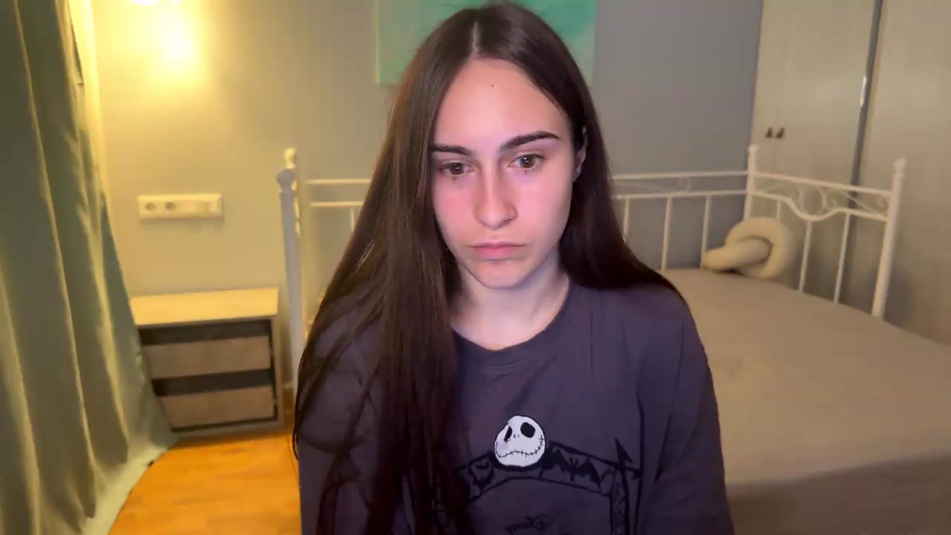 Gallery image thumbnail from ulohu's myfreecams stream on, 08/30/2026, 19:03 image 20 of 20