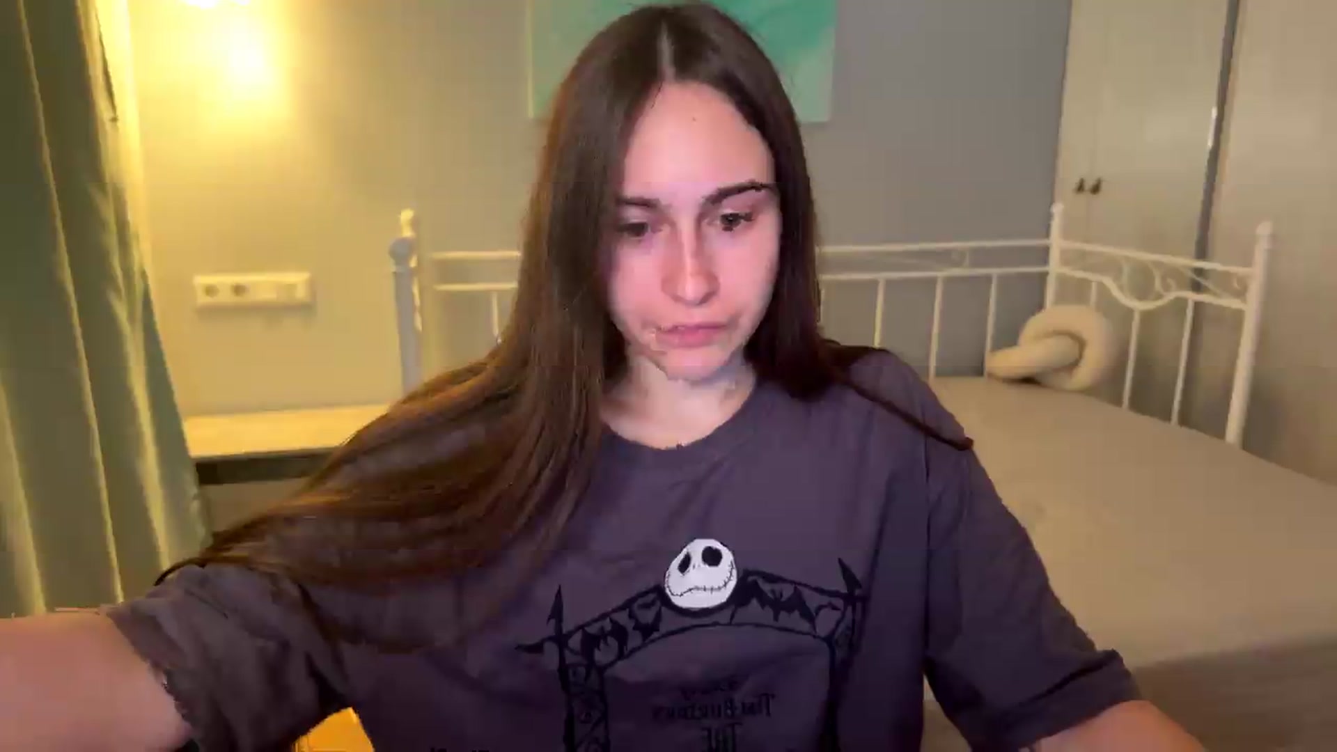 Gallery image thumbnail from ulohu's myfreecams stream on, 08/30/2026, 19:03 image 3 of 20