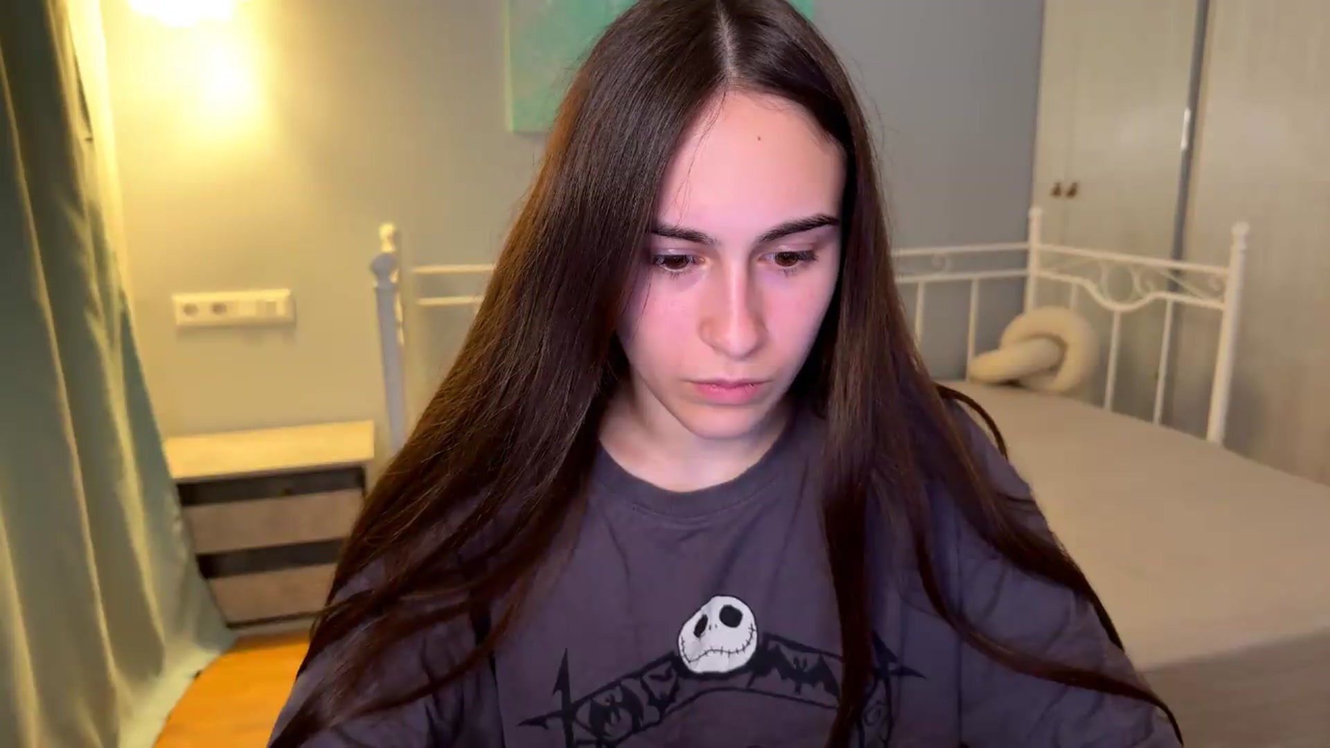 Gallery image thumbnail from ulohu's myfreecams stream on, 08/30/2026, 21:53 image 18 of 20