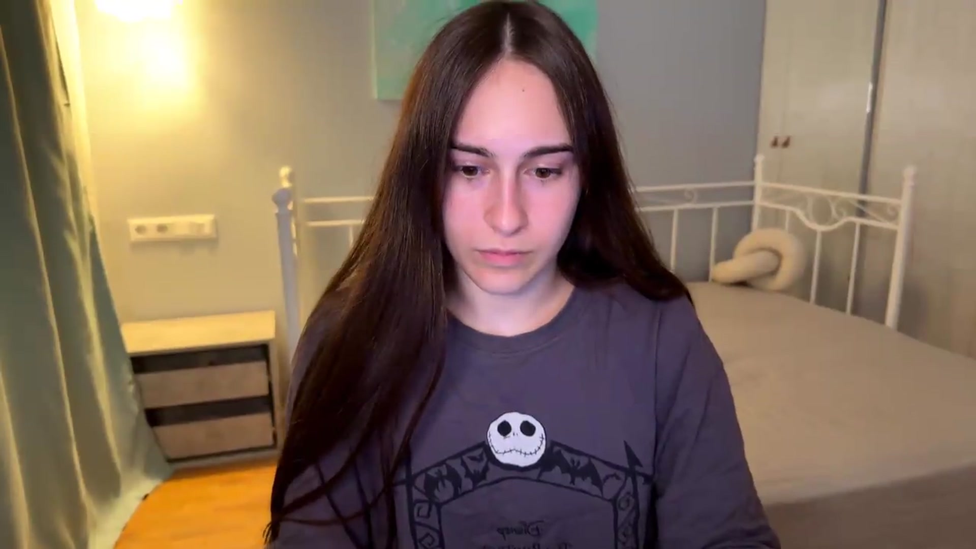 Gallery image thumbnail from ulohu's myfreecams stream on, 08/30/2026, 21:53 image 2 of 20
