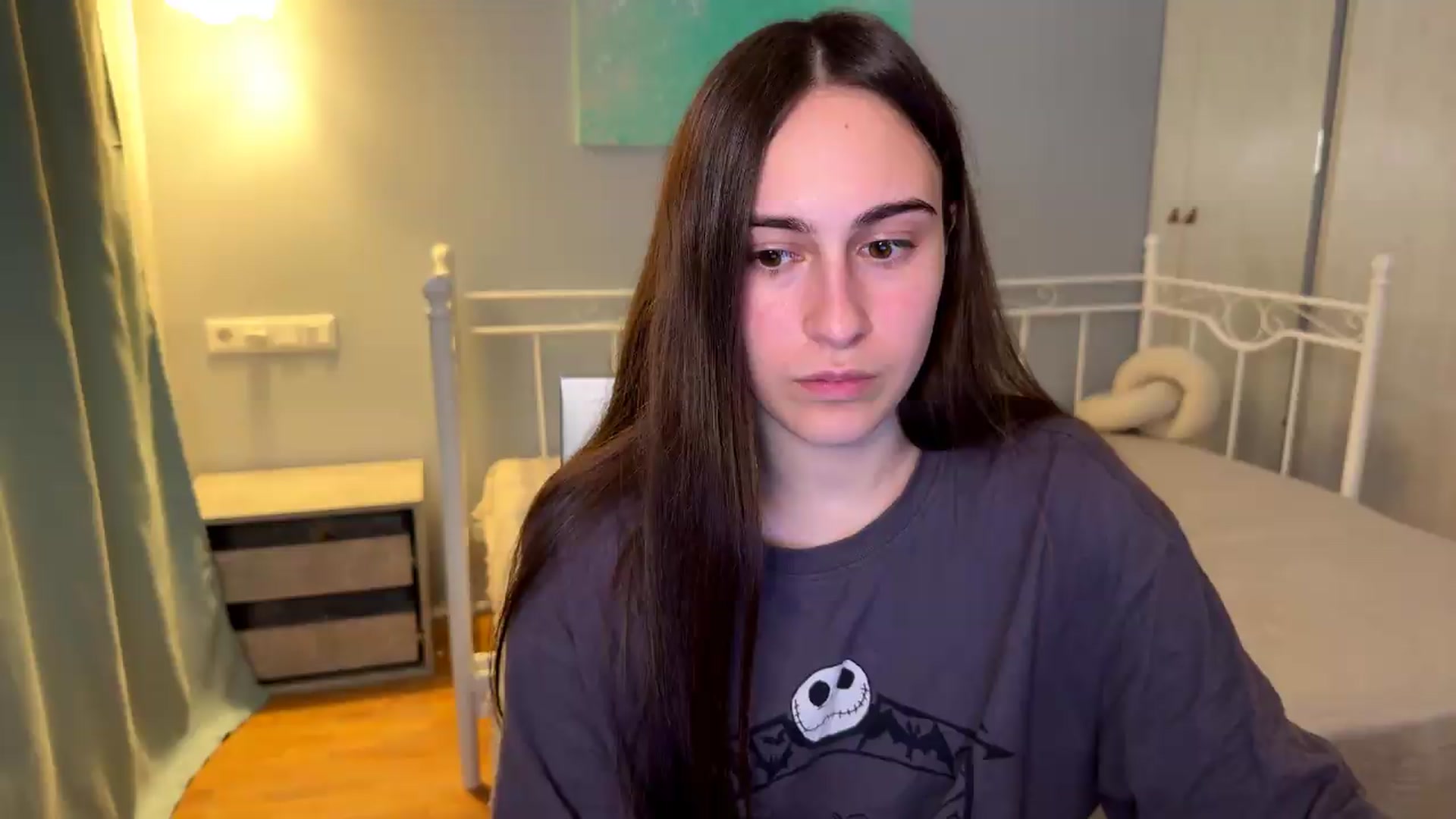 Gallery image thumbnail from ulohu's myfreecams stream on, 09/01/2026, 19:35 image 10 of 20