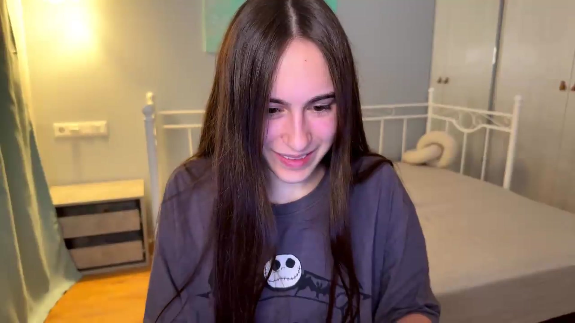 Gallery image thumbnail from ulohu's myfreecams stream on, 09/01/2026, 23:09 image 10 of 20