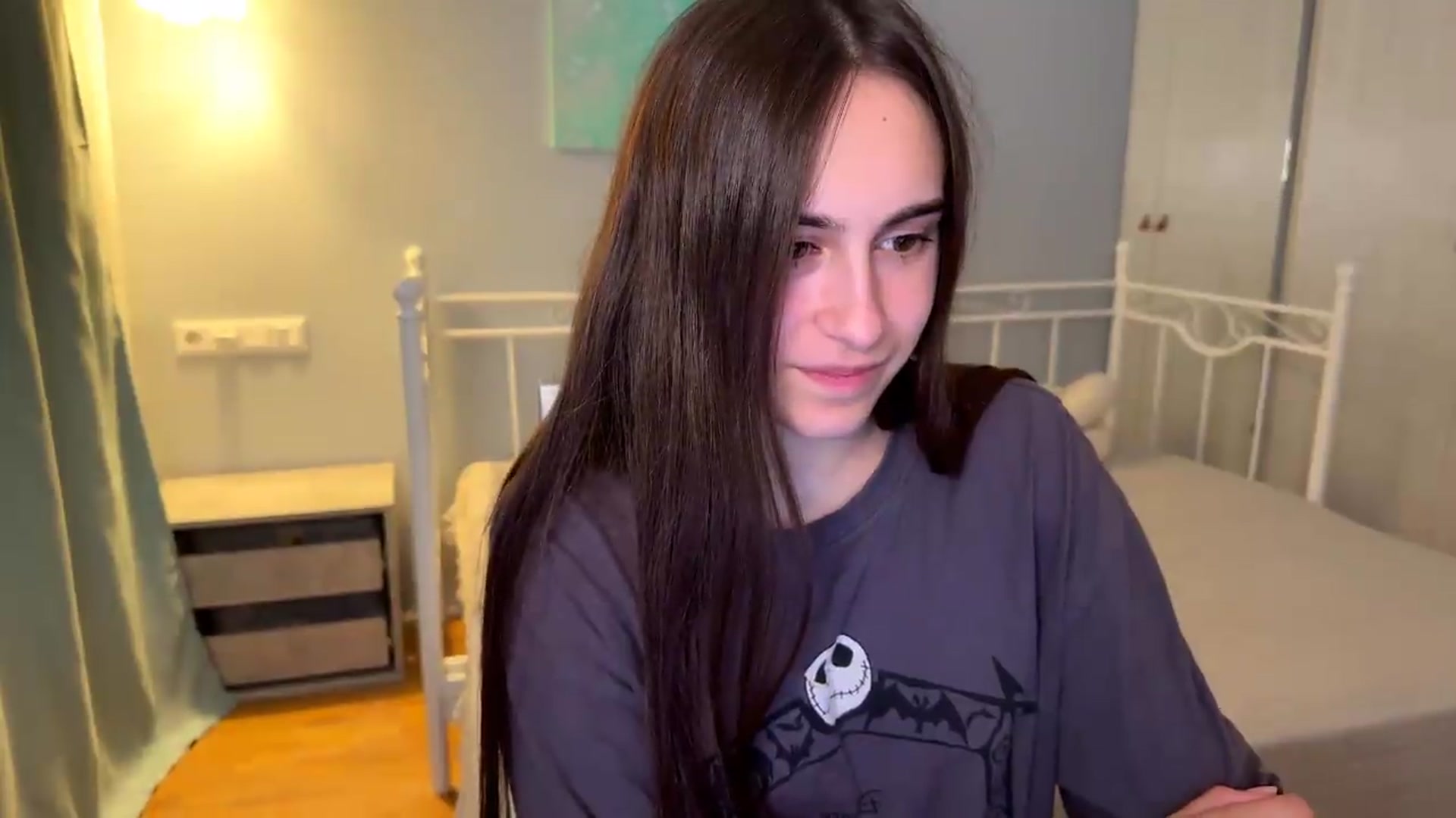 Gallery image thumbnail from ulohu's myfreecams stream on, 09/02/2026, 24:39 image 19 of 20