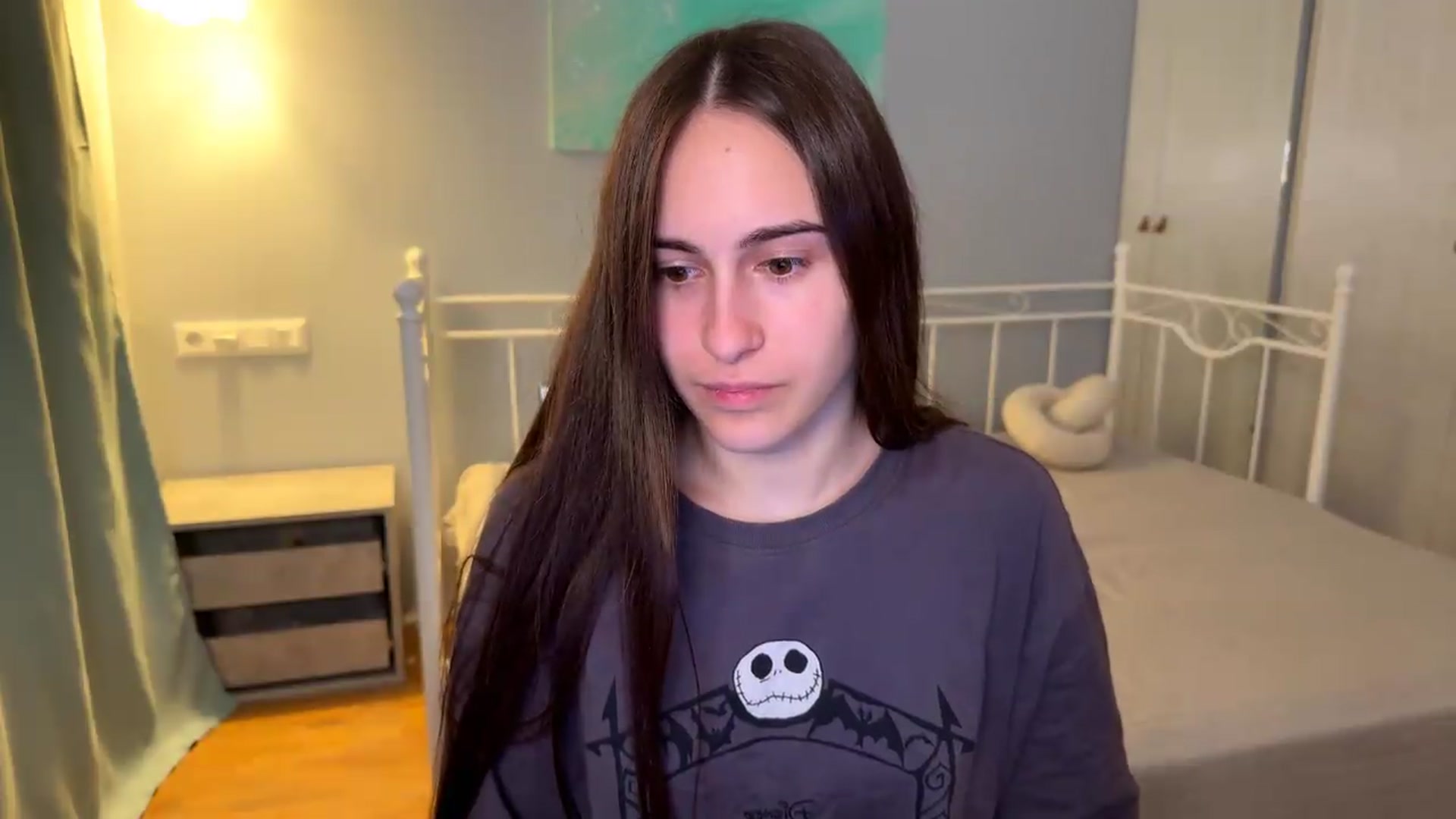 Gallery image thumbnail from ulohu's myfreecams stream on, 09/02/2026, 24:39 image 18 of 20