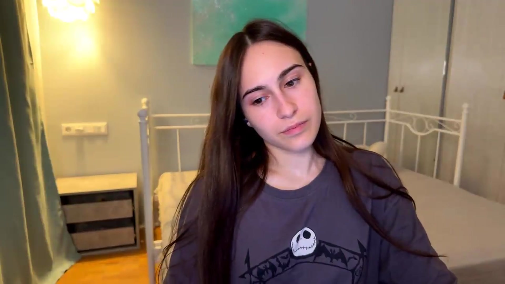 Gallery image thumbnail from ulohu's myfreecams stream on, 09/02/2026, 24:39 image 11 of 20