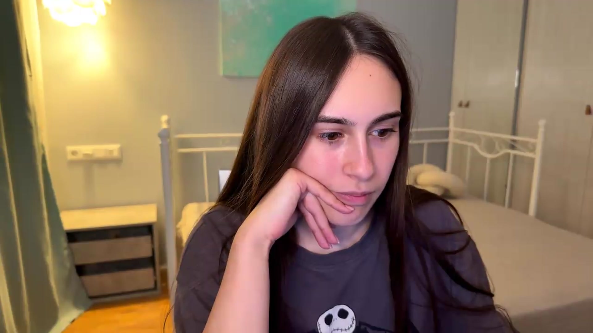 Gallery image thumbnail from ulohu's myfreecams stream on, 09/03/2026, 24:57 image 5 of 20