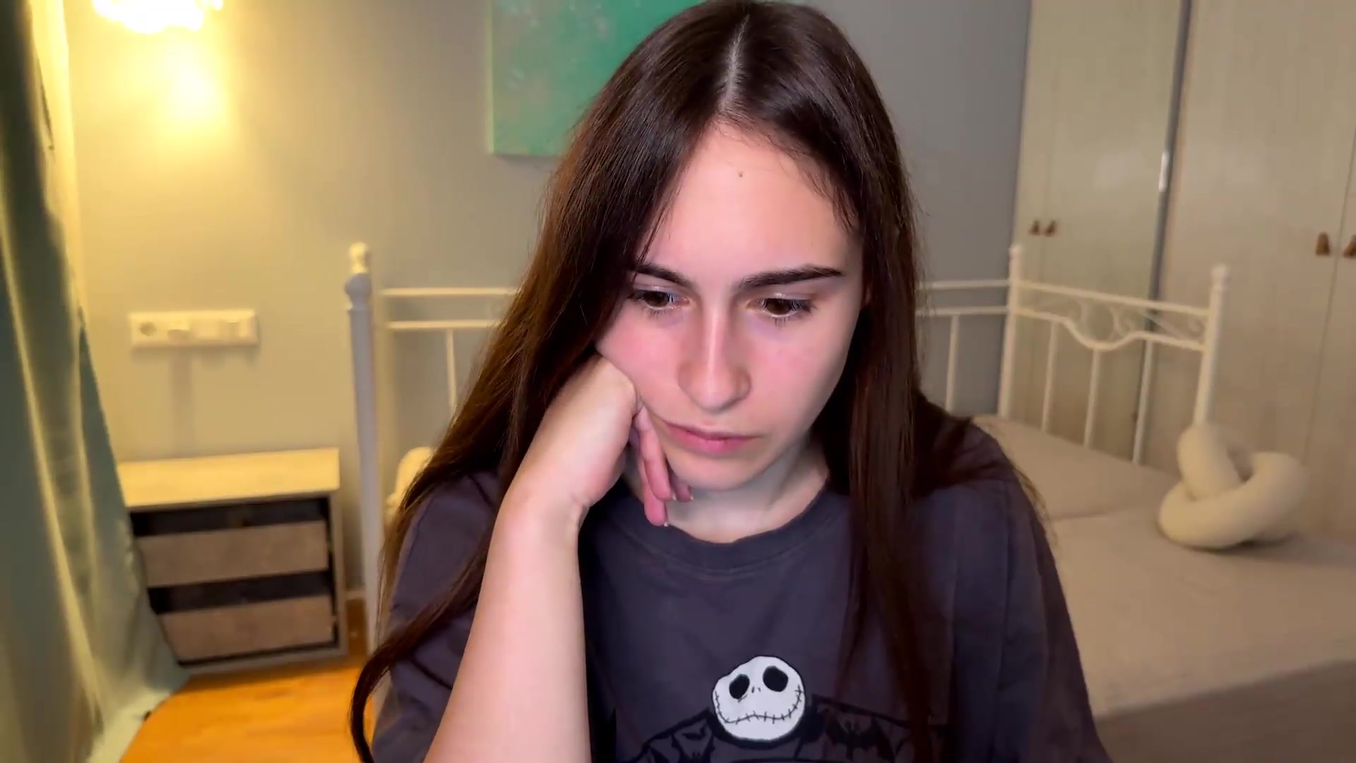 Gallery image thumbnail from ulohu's myfreecams stream on, 09/03/2026, 19:45 image 6 of 20
