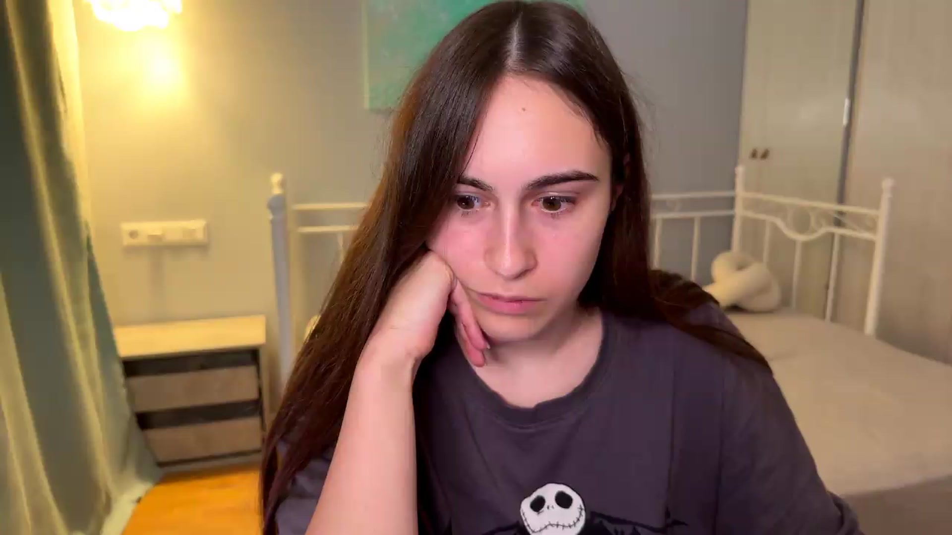 Gallery image thumbnail from ulohu's myfreecams stream on, 09/03/2026, 22:04 image 3 of 20