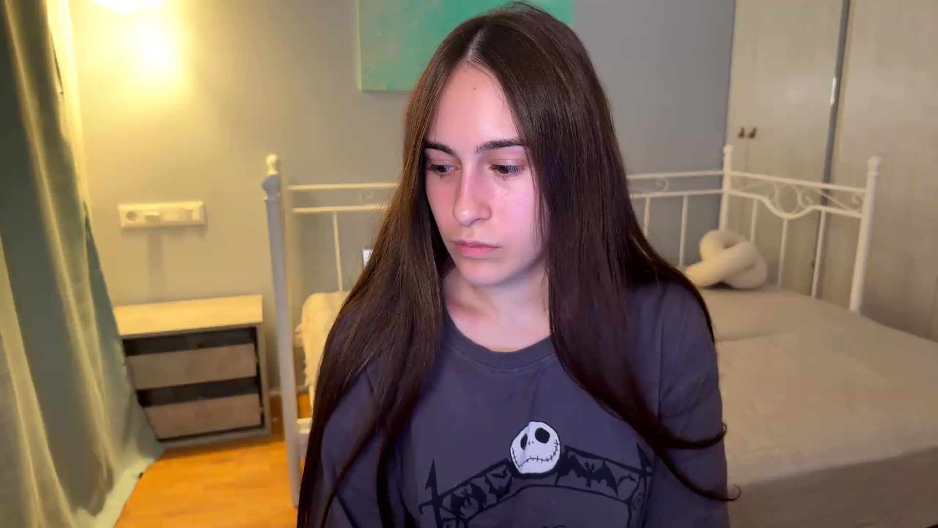 Gallery image thumbnail from ulohu's myfreecams stream on, 09/03/2026, 22:04 image 16 of 20