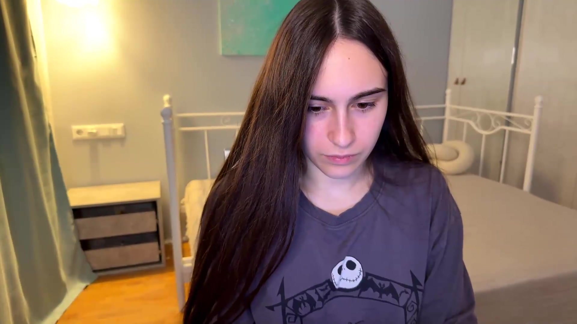 Gallery image thumbnail from ulohu's myfreecams stream on, 09/04/2026, 23:24 image 18 of 20