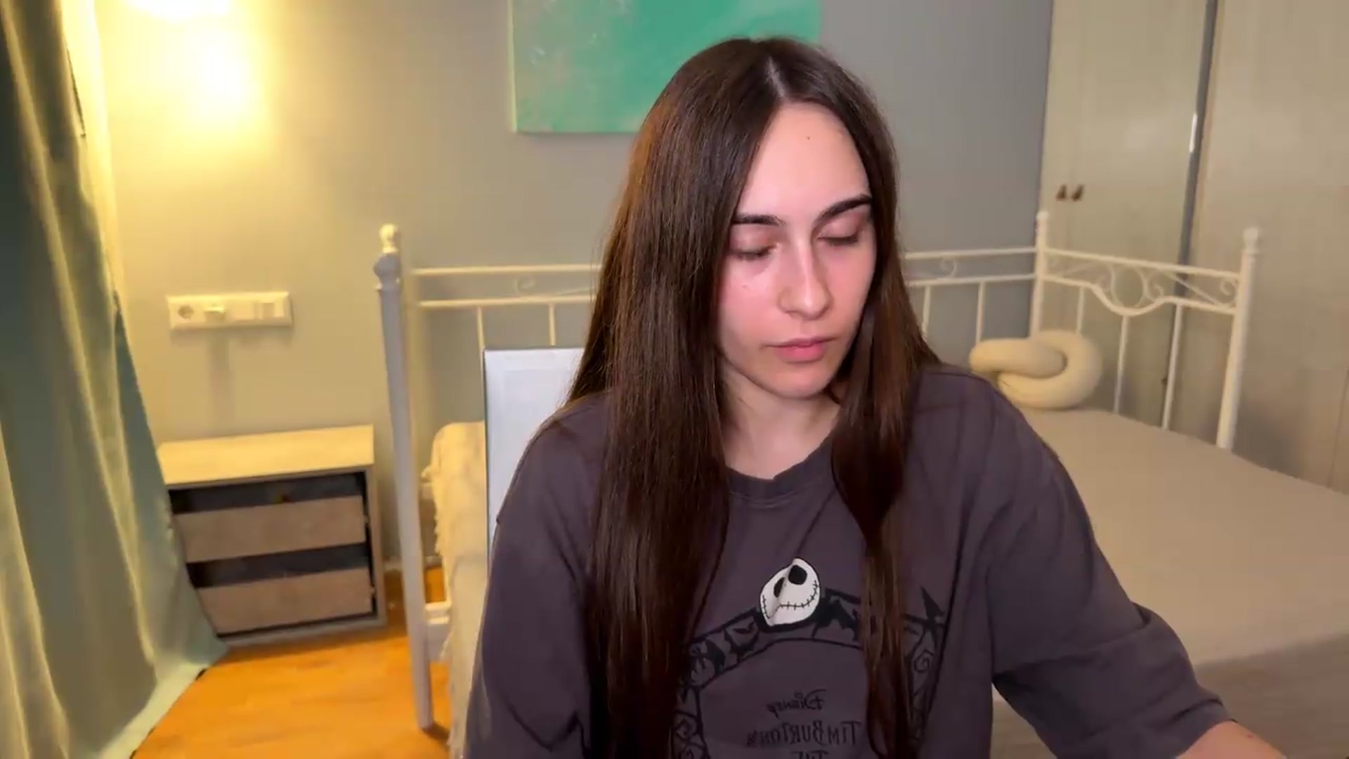 Gallery image thumbnail from ulohu's myfreecams stream on, 09/05/2026, 24:29 image 20 of 20