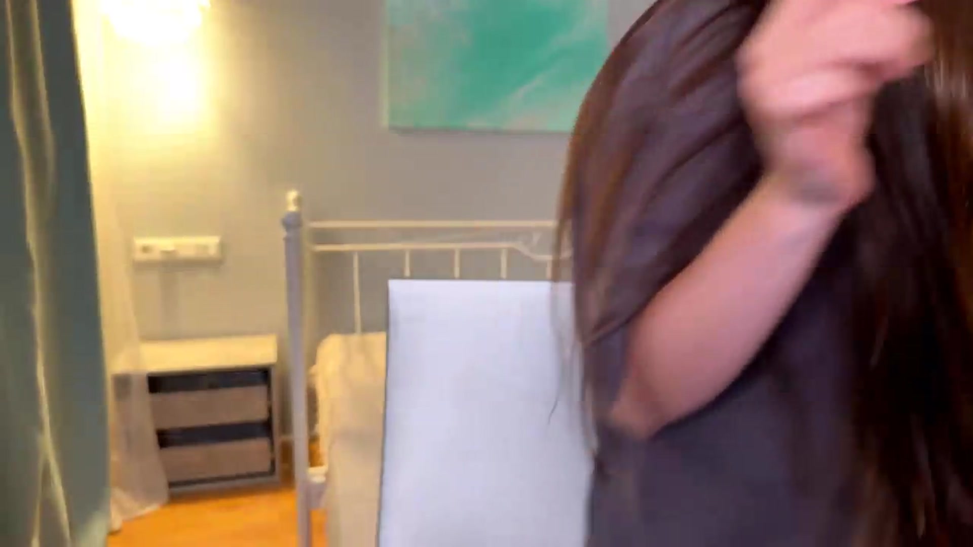 Gallery image thumbnail from ulohu's myfreecams stream on, 09/05/2026, 20:57 image 19 of 20
