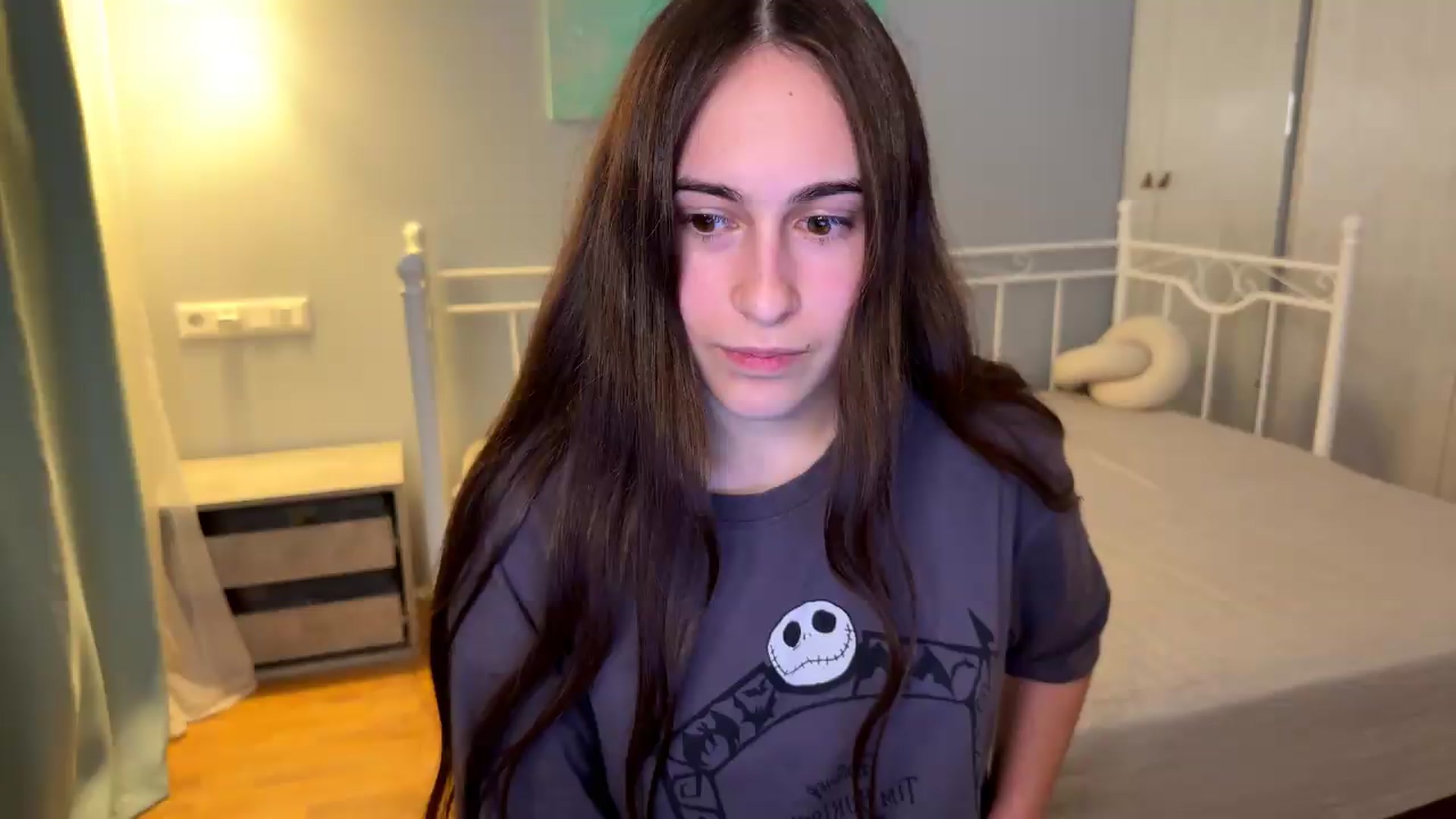 Gallery image thumbnail from ulohu's myfreecams stream on, 09/07/2026, 24:42 image 1 of 20
