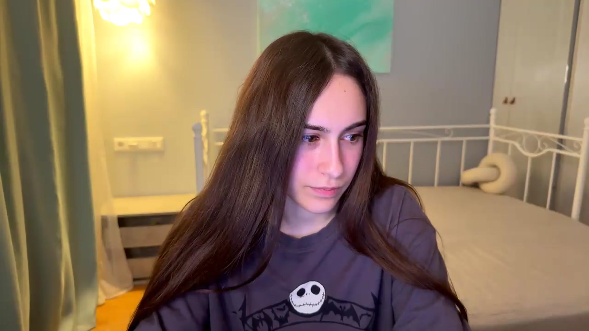Gallery image thumbnail from ulohu's myfreecams stream on, 09/07/2026, 22:13 image 12 of 20