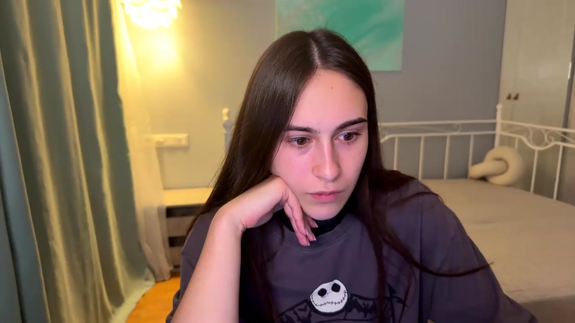 Gallery image thumbnail from ulohu's myfreecams stream on, 09/08/2026, 22:05 image 14 of 20