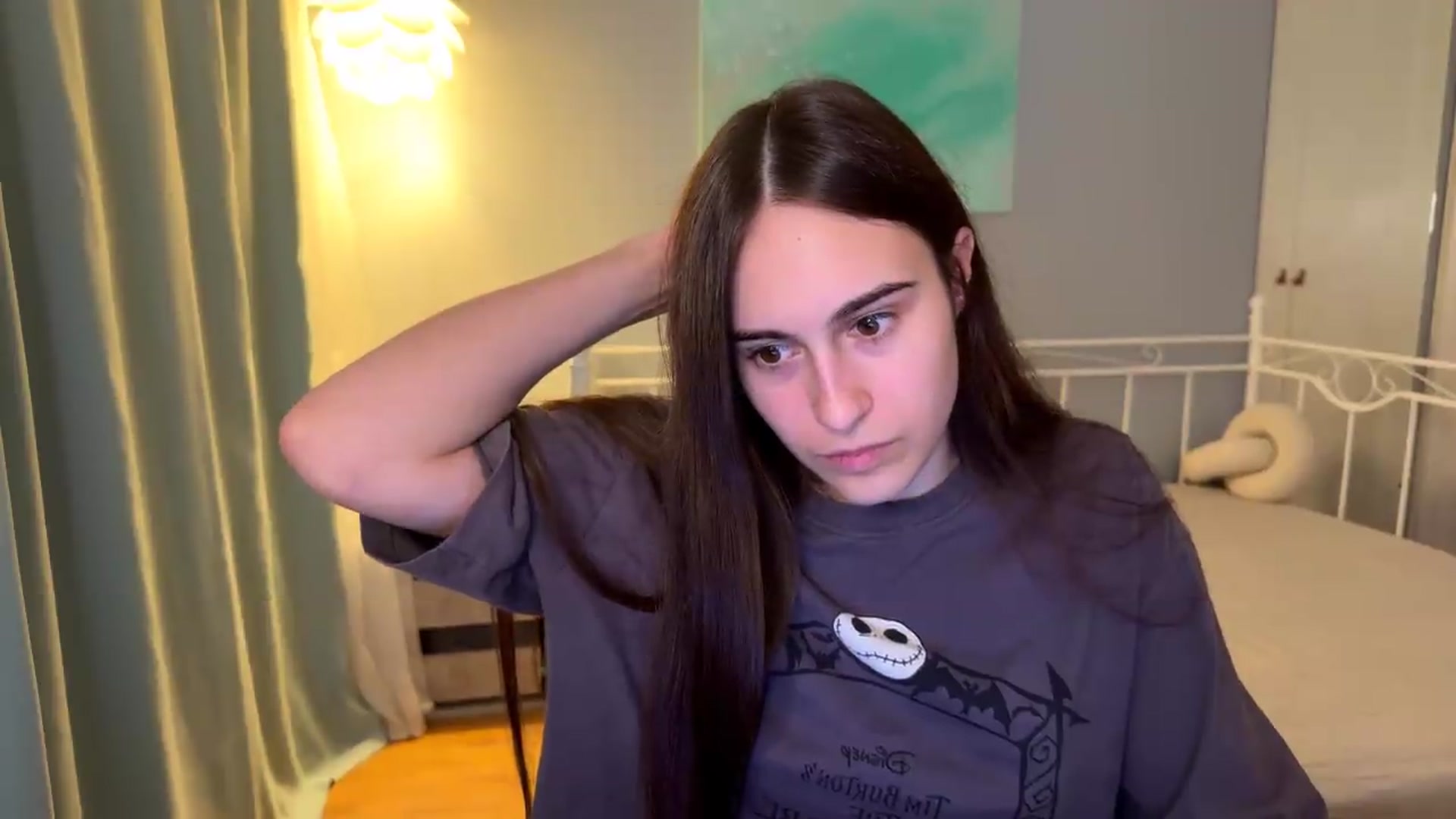 Gallery image thumbnail from ulohu's myfreecams stream on, 09/09/2026, 19:32 image 18 of 20