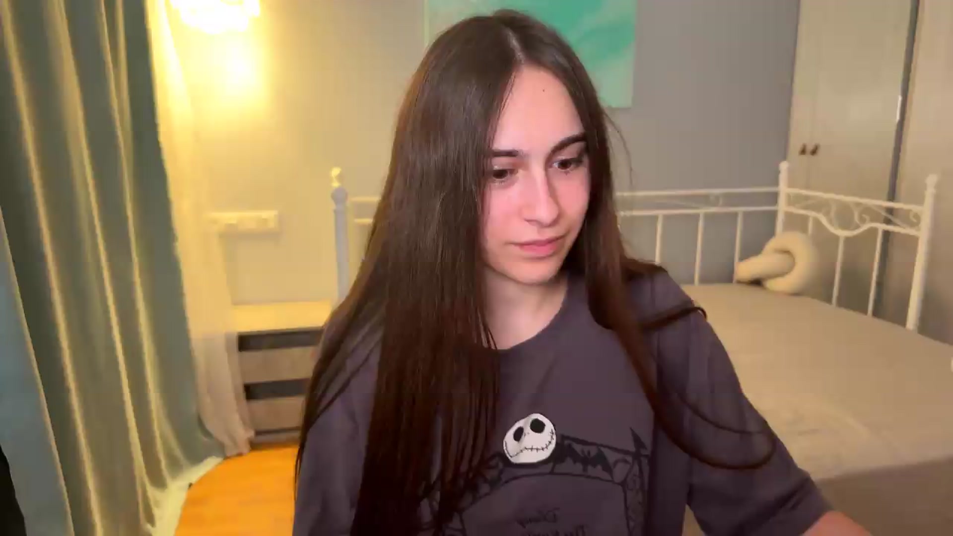 Gallery image thumbnail from ulohu's myfreecams stream on, 09/10/2026, 22:39 image 14 of 20
