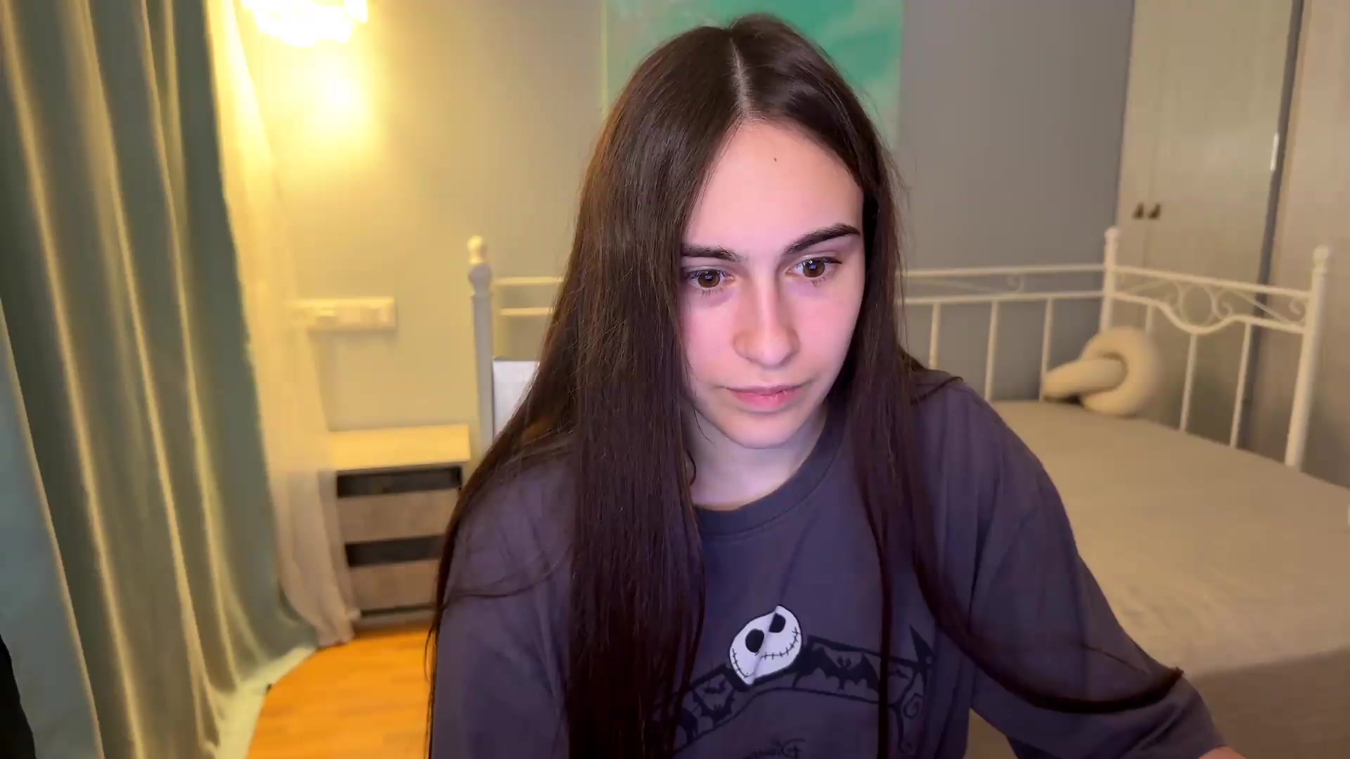 Gallery image thumbnail from ulohu's myfreecams stream on, 09/10/2026, 22:39 image 19 of 20