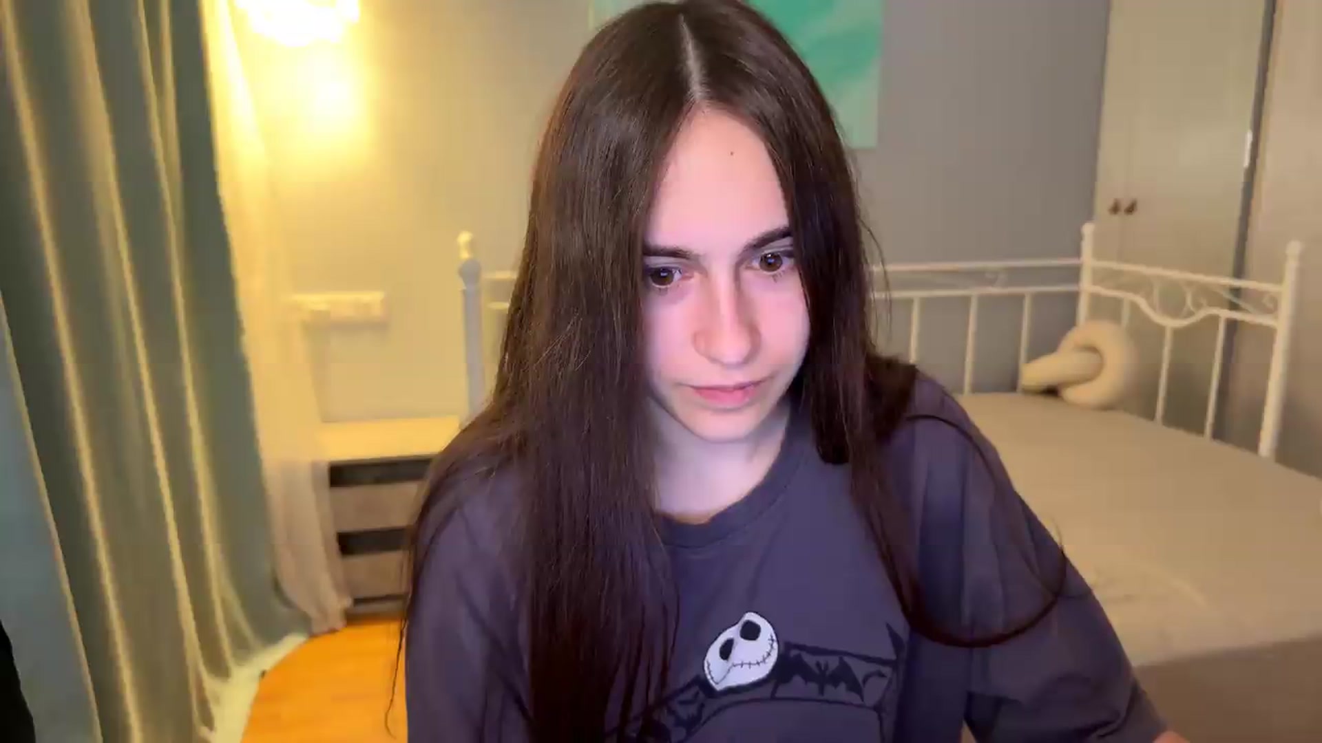 Gallery image thumbnail from ulohu's myfreecams stream on, 09/10/2026, 22:39 image 13 of 20