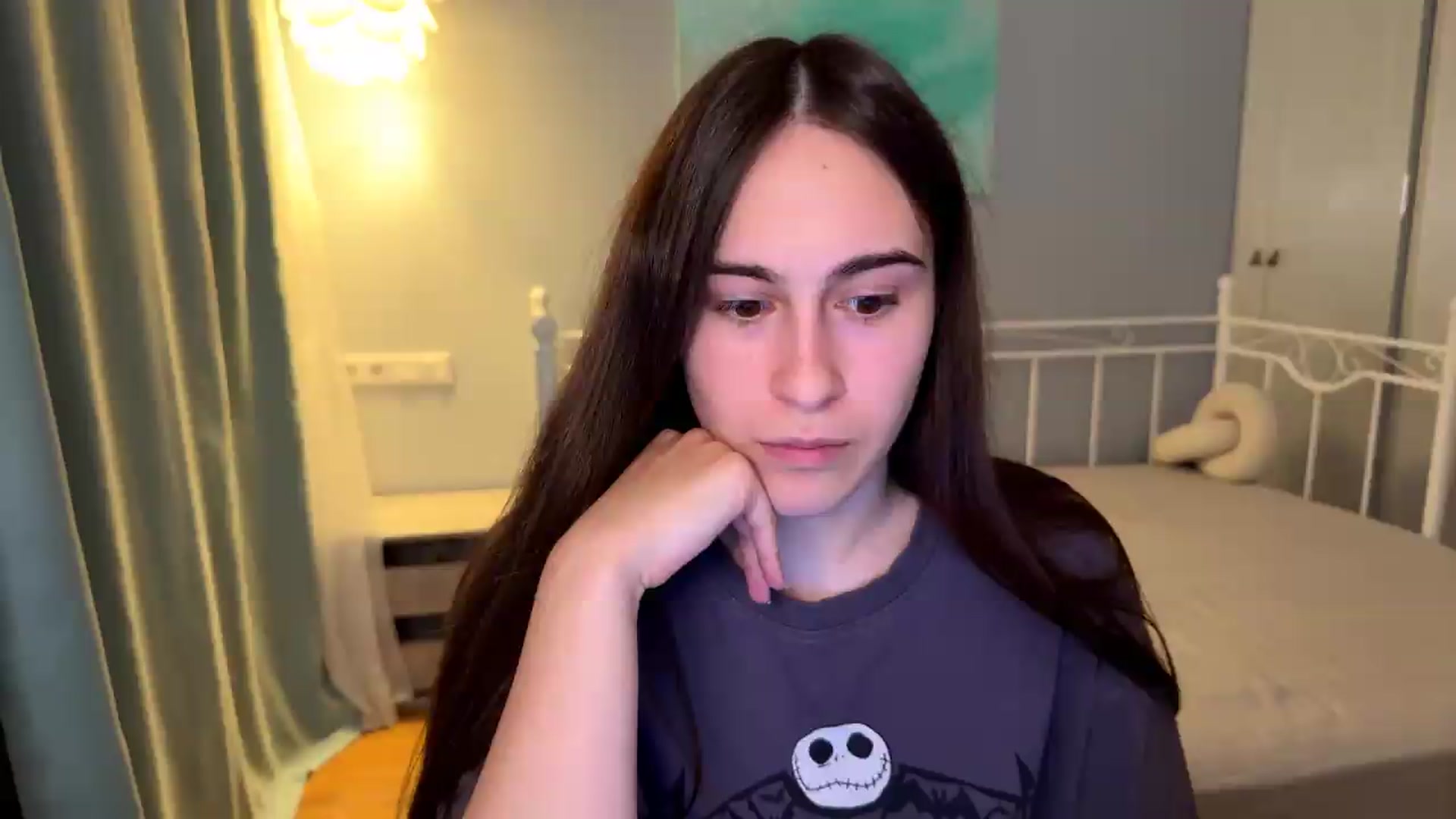 Gallery image thumbnail from ulohu's myfreecams stream on, 09/11/2026, 23:56 image 1 of 20