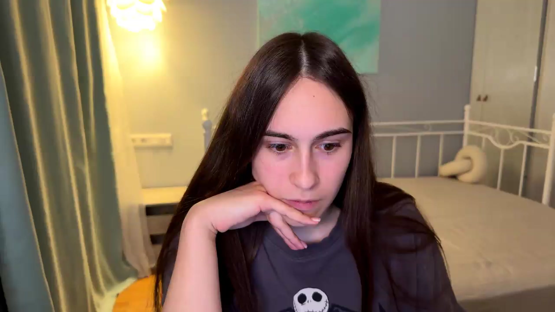 Gallery image thumbnail from ulohu's myfreecams stream on, 09/11/2026, 23:56 image 3 of 20