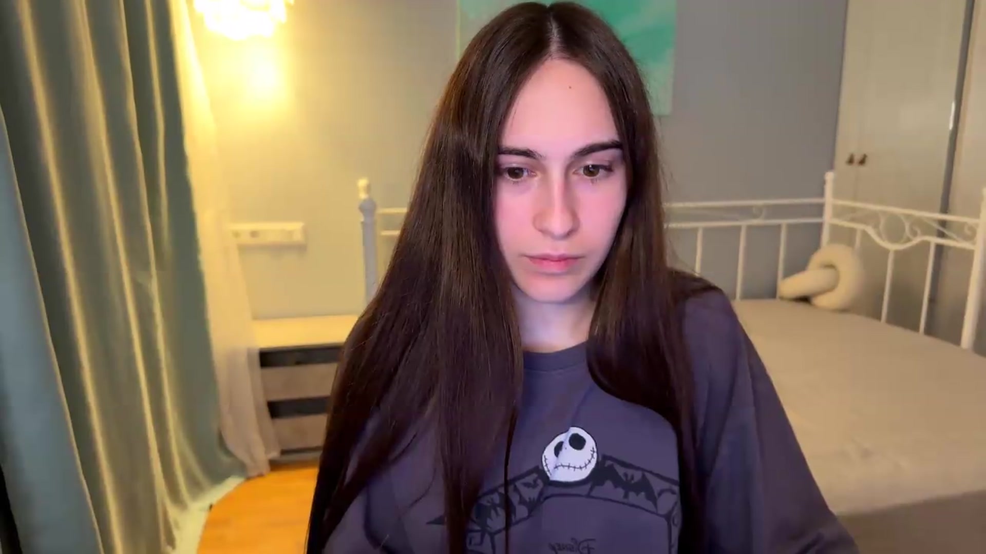 Gallery image thumbnail from ulohu's myfreecams stream on, 09/11/2026, 23:56 image 17 of 20