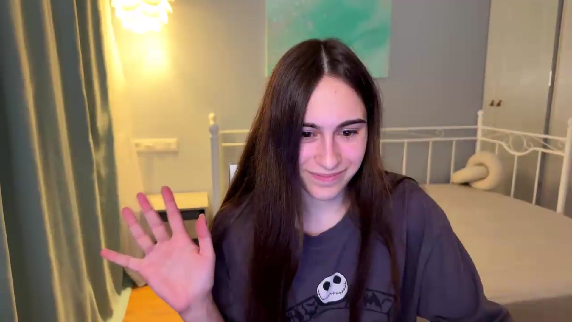 Gallery image thumbnail from ulohu's myfreecams stream on, 09/12/2026, 21:21 image 15 of 20